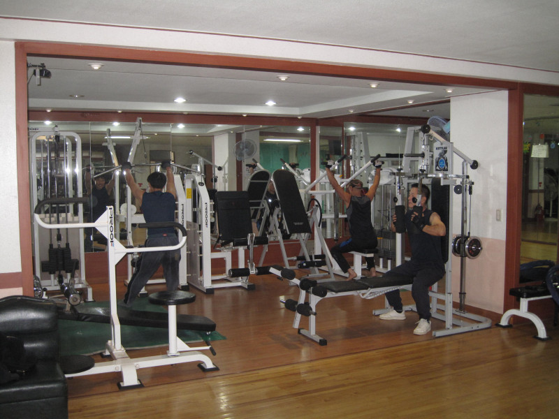 체력단련실 2층 사진