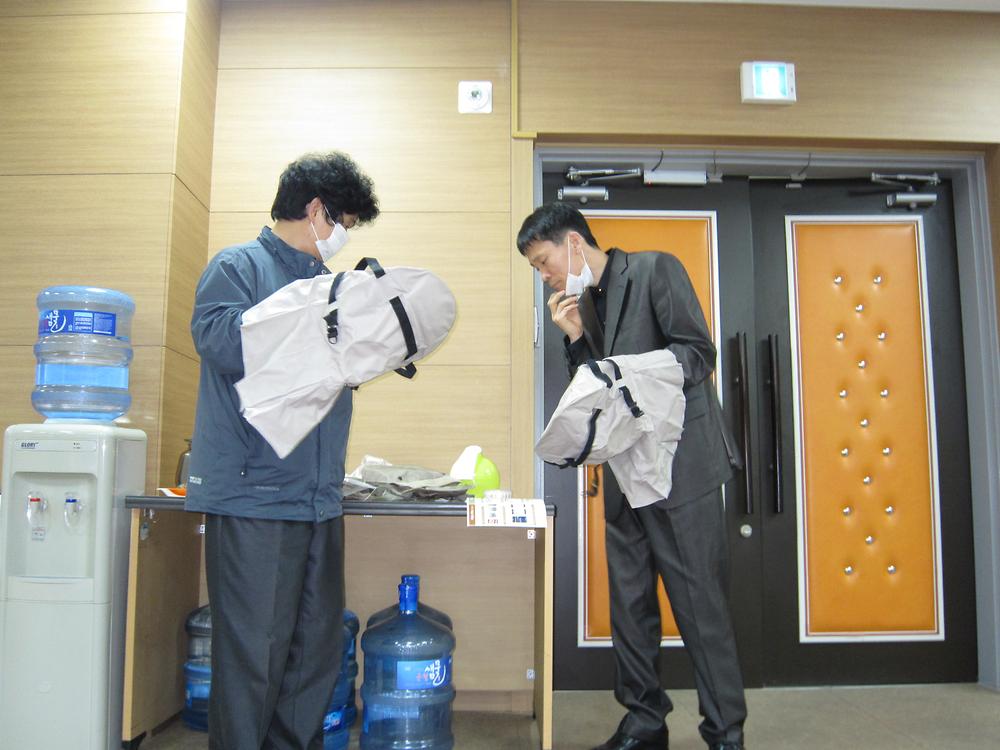 방독면 착용법 교육2 사진