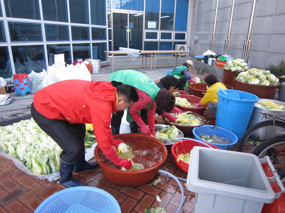 사랑의 김장 나눔 행사(11.12~11.13) 사진