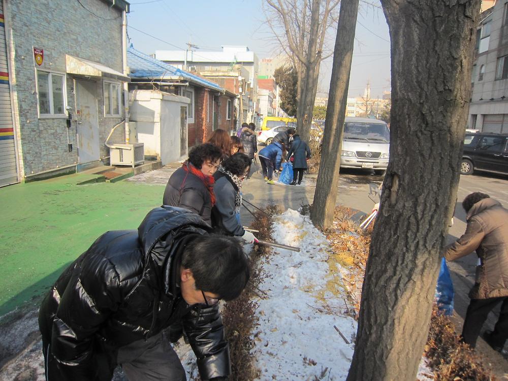 1.22. 설맞이 마을 대청소 사진