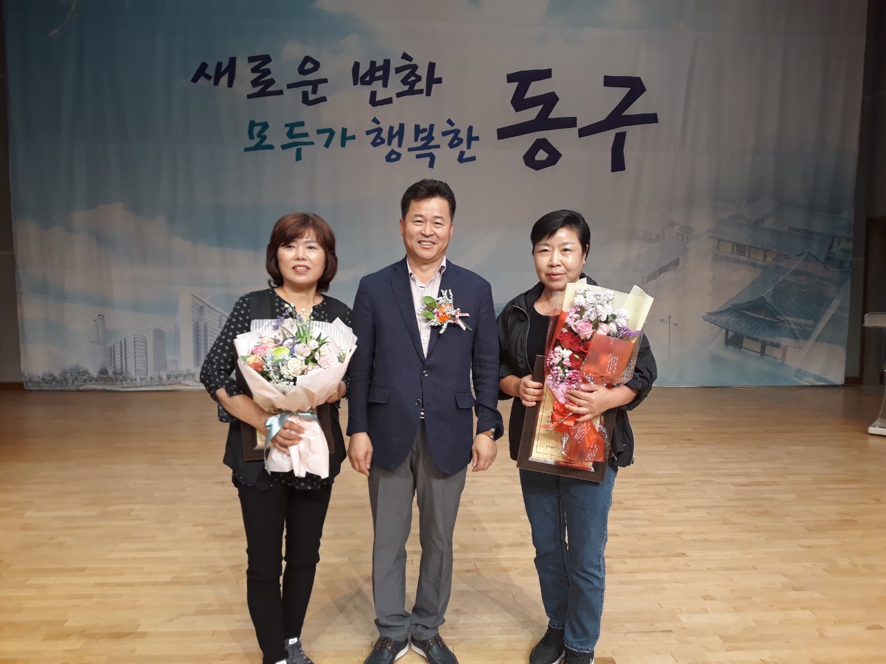 BandPhoto_2019_06_13_16_19_31.jpg 이미지
