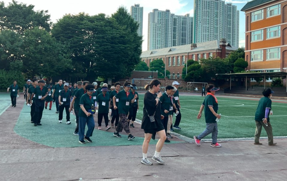 25.6.30._우각리_역사문화마을_건강걷기_체조교실_발대식_(4).jpg 이미지