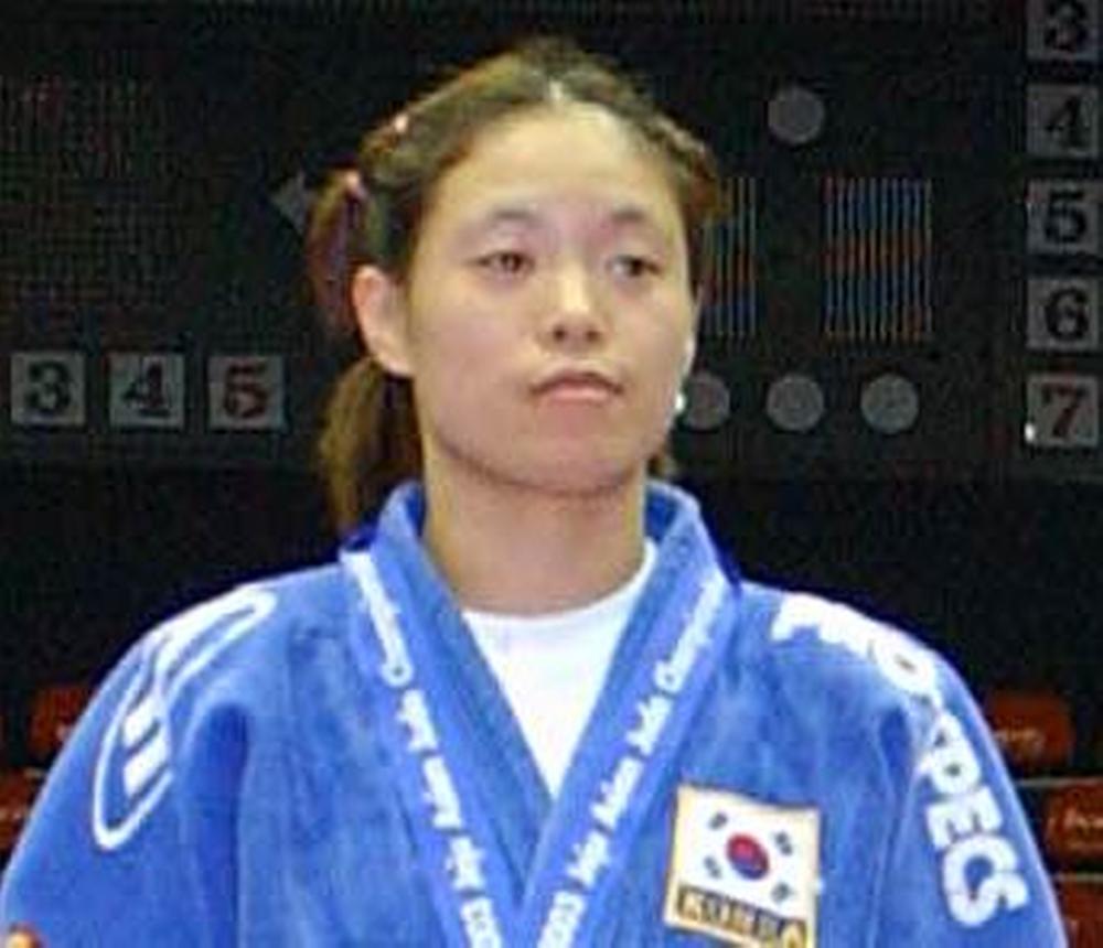 제15회 도하아시안게임 은메달 획득 사진