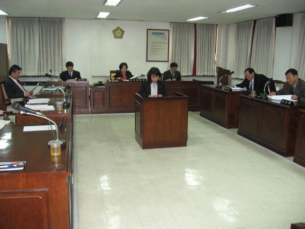 제131회 동구의회 임시회[조례심사특별위원회 활동(2.12-13)] 사진