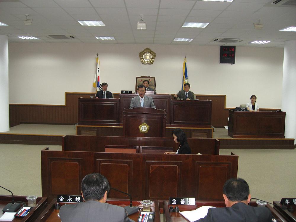 제134회 동구의회 제1차 정례회 구정질문(2007. 7. 16-7. 19) 사진