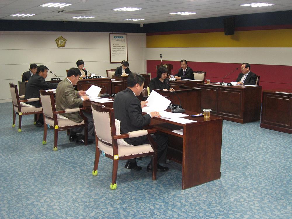 제140회 인천광역시동구의회 임시회 조례심사특별위원회 사진