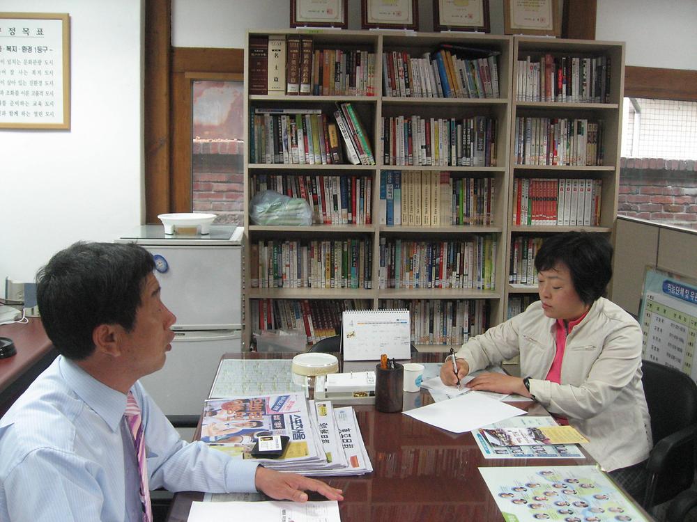 최초의 한옥 청사 혜화동사무소 현장방문 사진