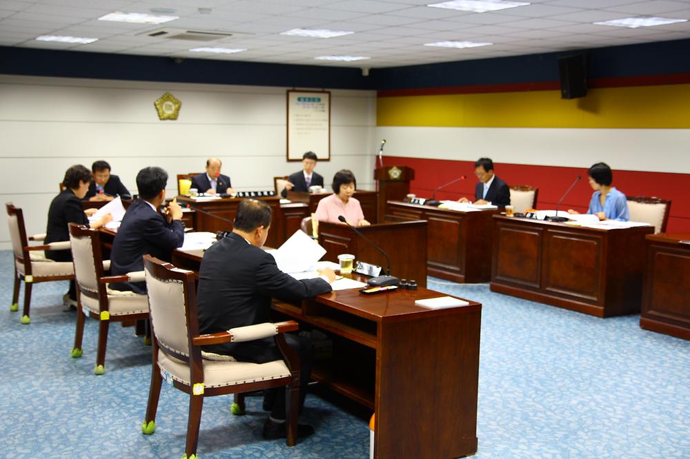 제162회 동구의회 임시회 조례심사특별위원회 사진