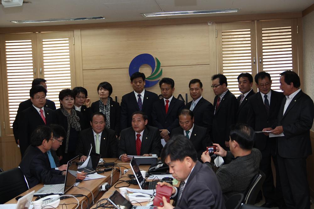 중동남구합동기자회견 사진