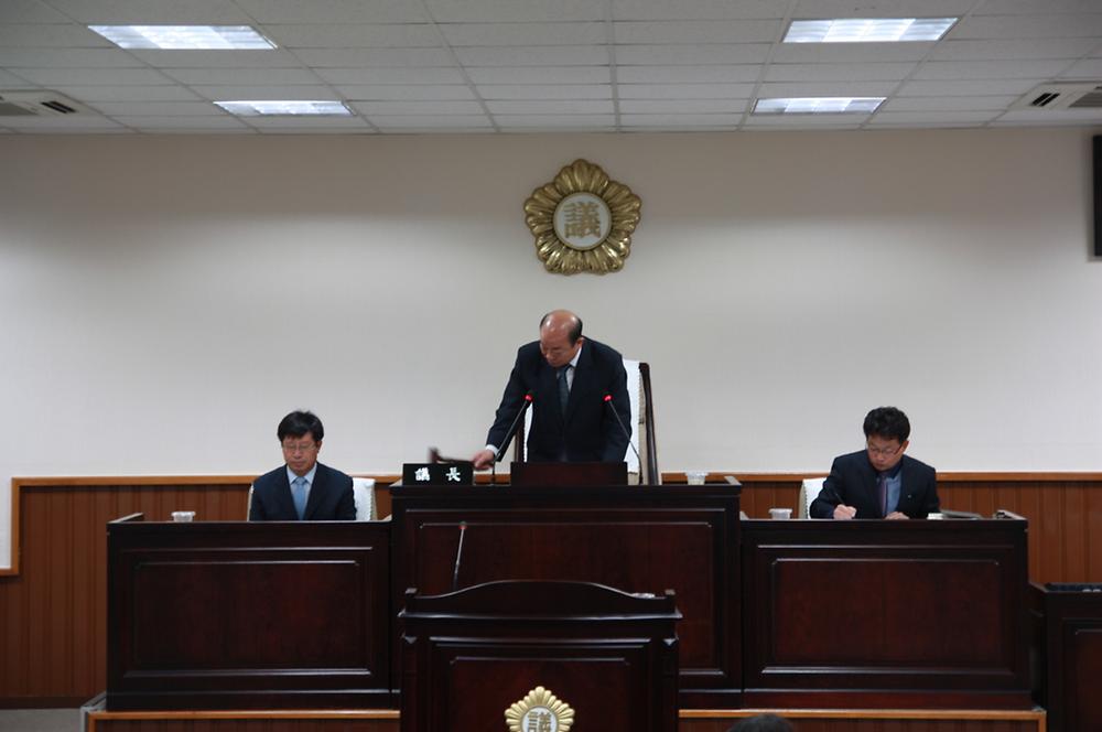 제180회 인천광역시 동구의회 임시회 제3차 본회의 사진