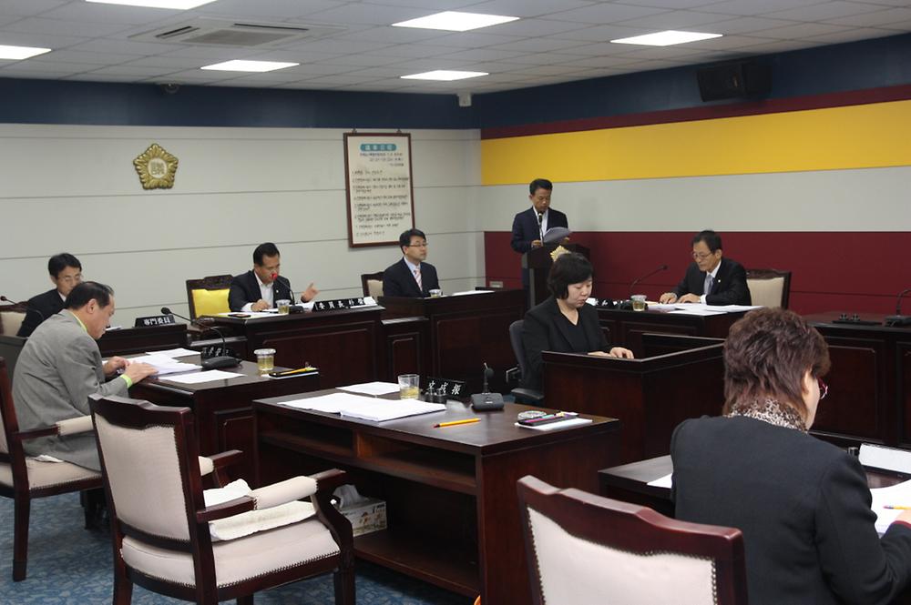 제181회 동구의회 임시회 제1차 조례심사특별위원회 사진