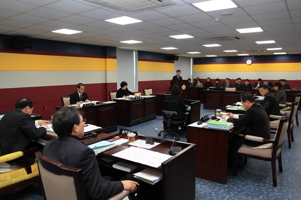 제183회 동구의회 제2차 정례회 예산결산특별위원회 사진
