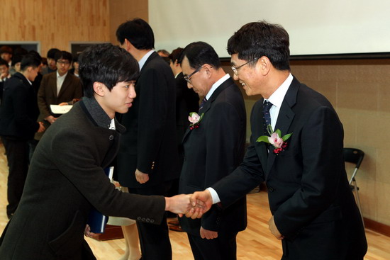 동산고등학교 졸업식2.jpg 이미지