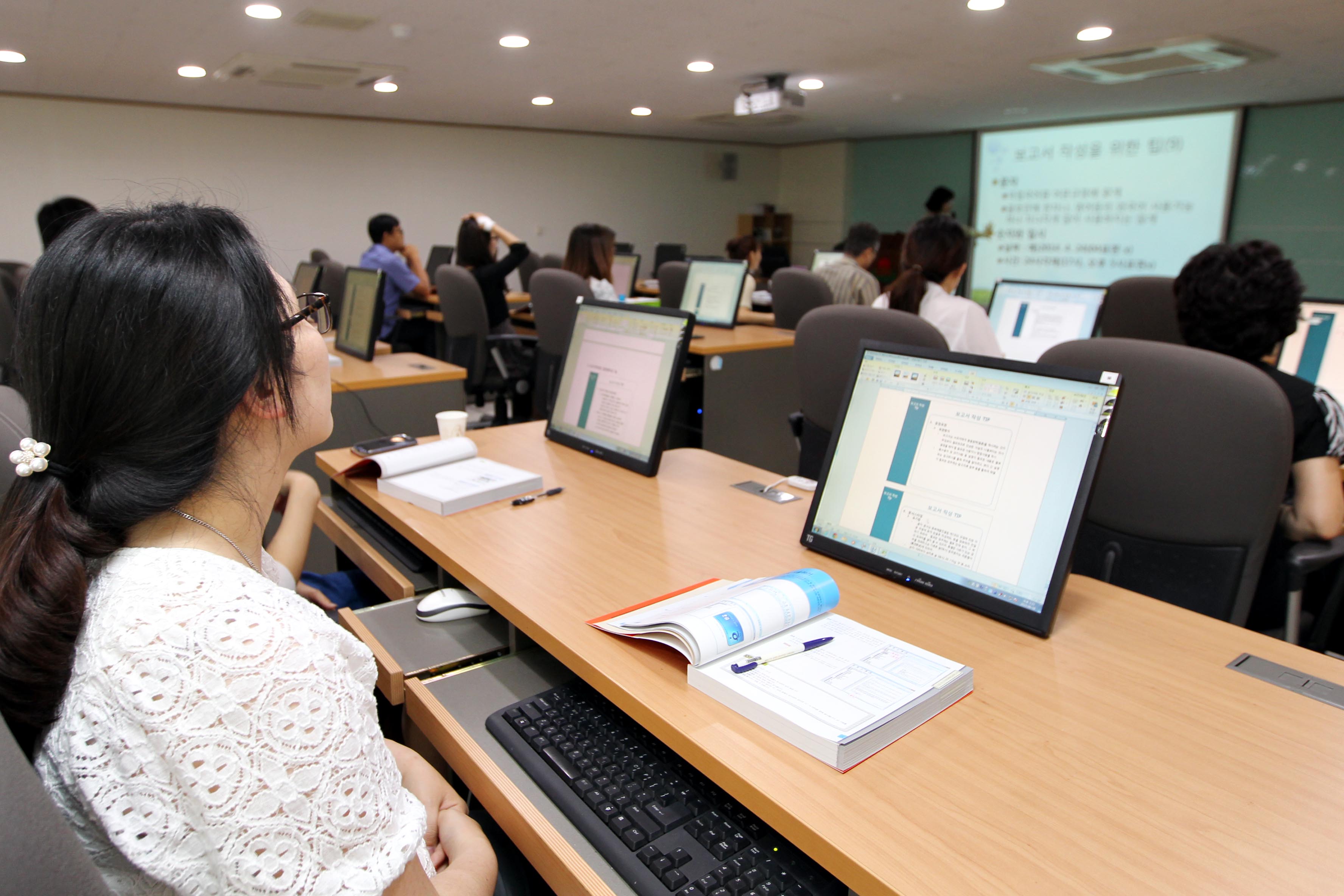 20150618_직원_정보화_교육5.jpg 이미지