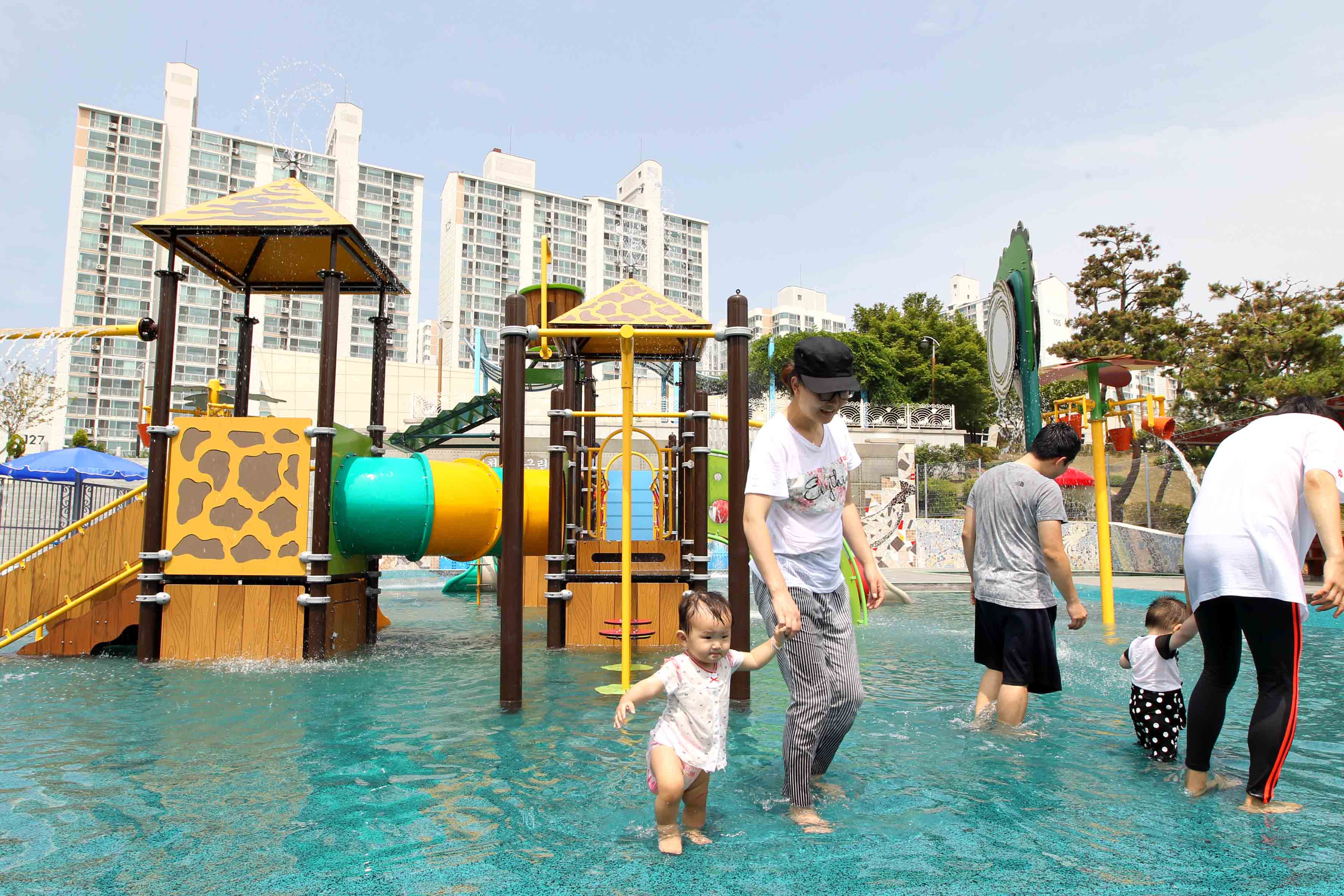 20150630_물놀이터_또랑_개장3.jpg 이미지