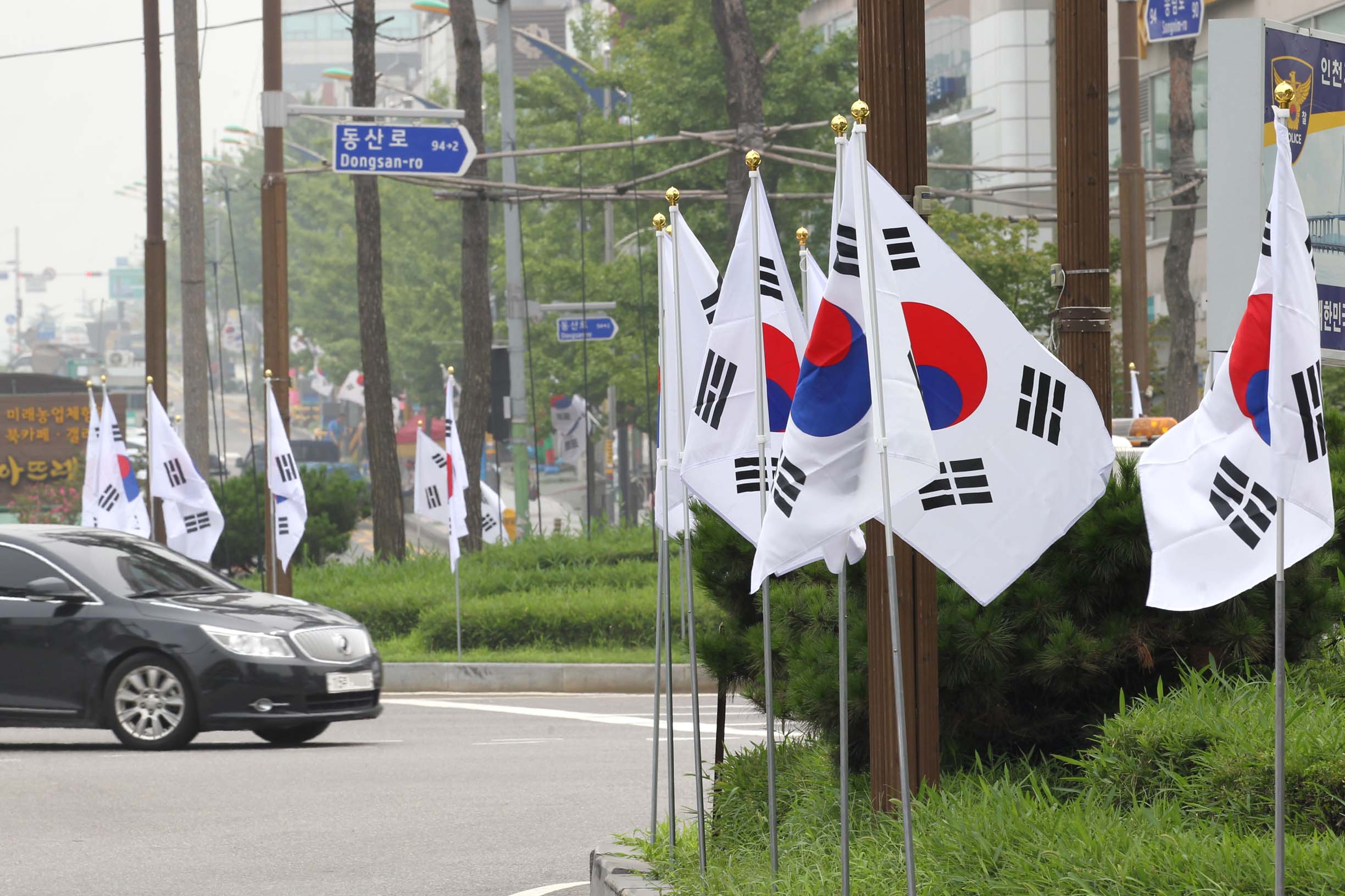 20150811_송림오거리_태극기6.jpg 이미지