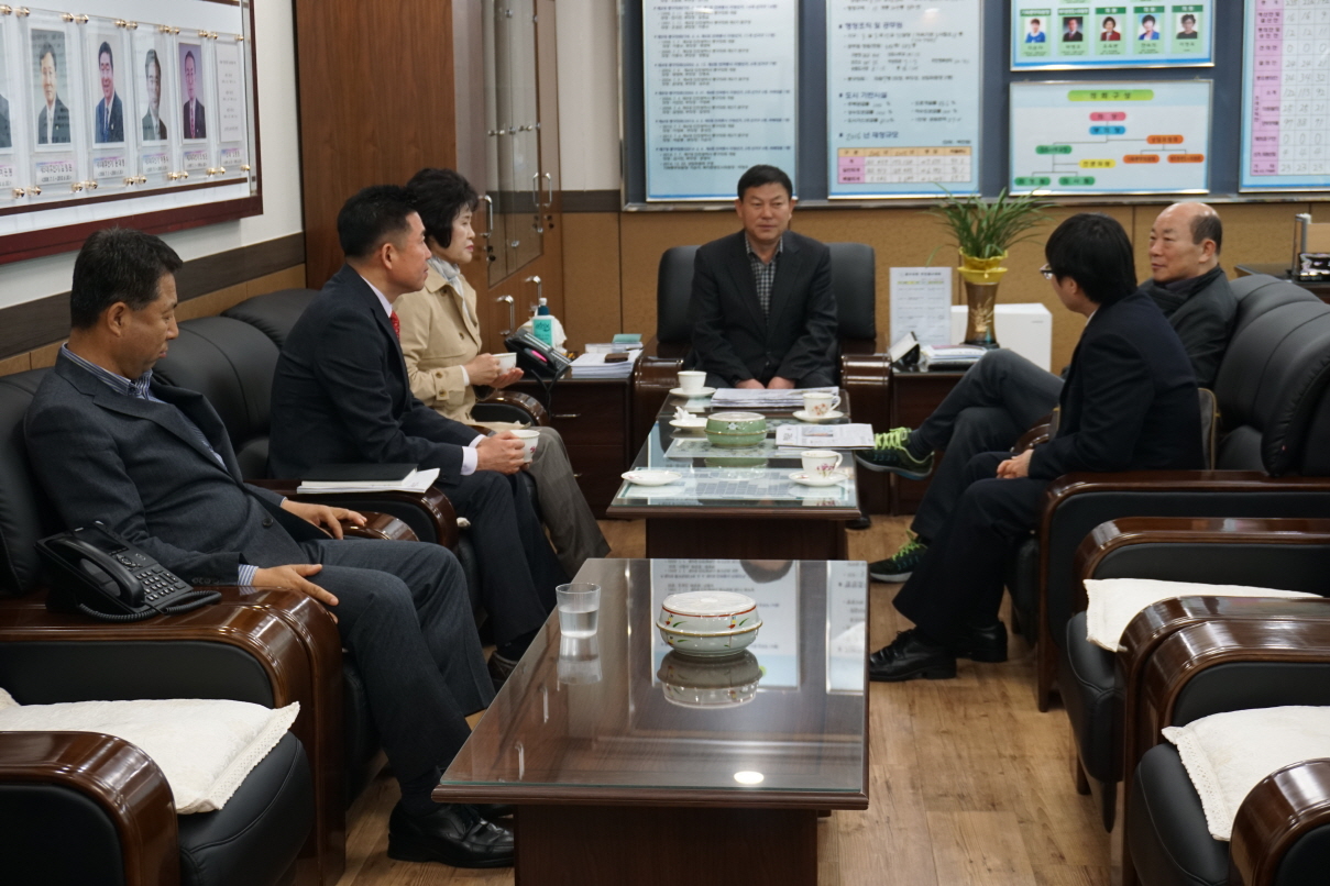 2015년도_회계연도_예산회계_결산검사위원_위촉식_2.jpg 이미지