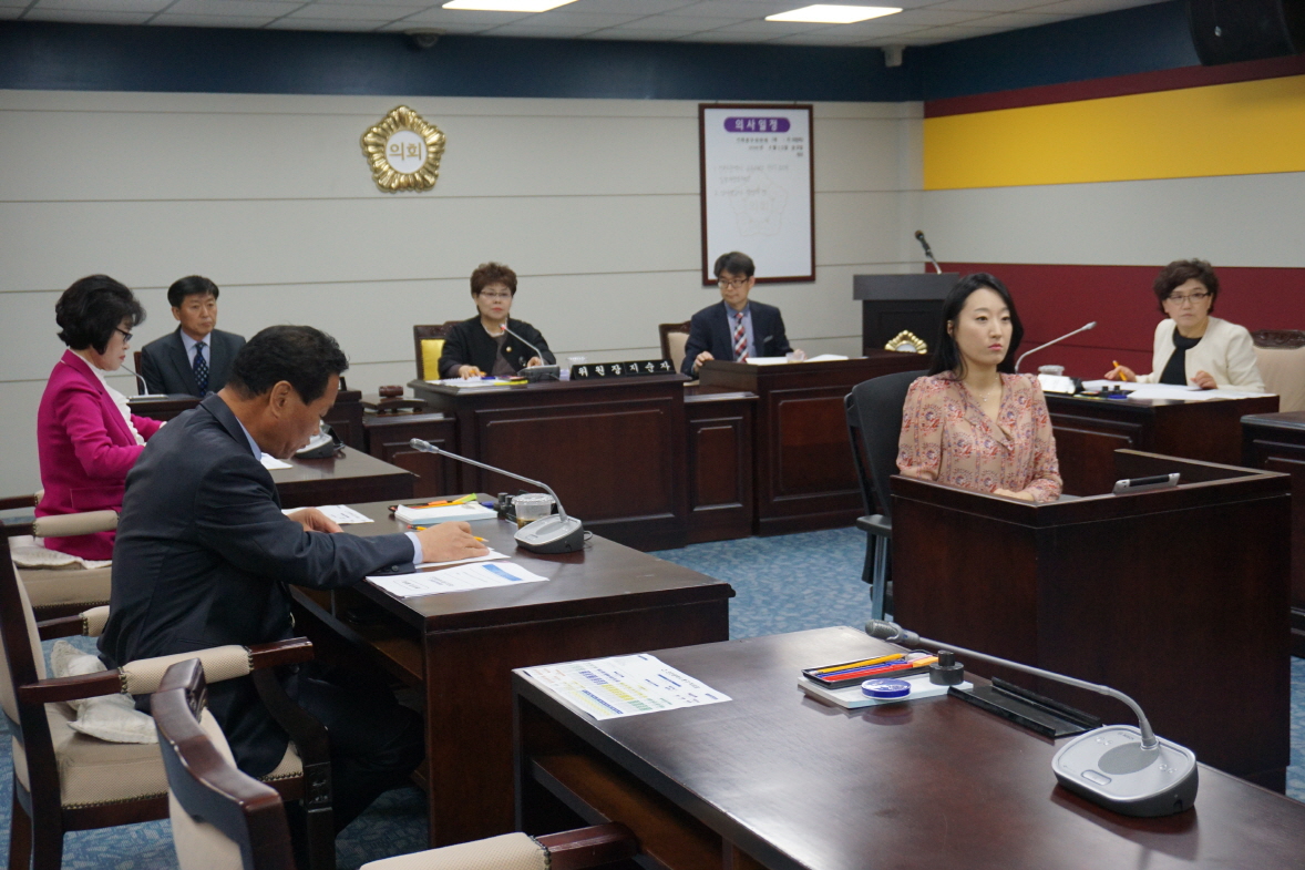 s_4.15__기획총무위원회DSC03360.jpg 이미지