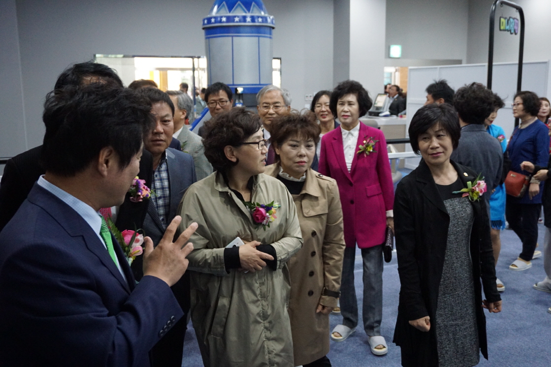 s_5.4_꿈앤뜰_키즈랜드_개관식DSC04352.jpg 이미지