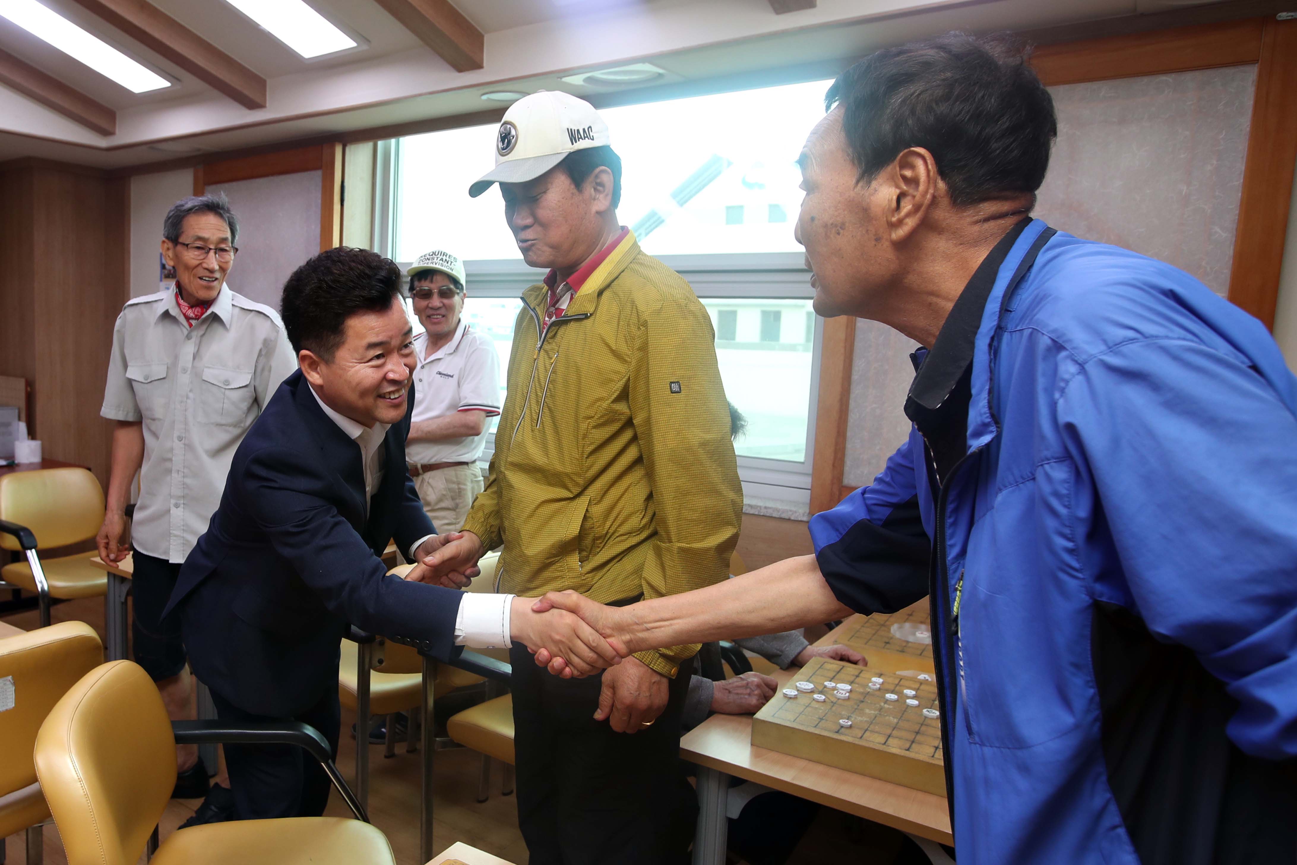 20180710_주요시설_및_사업현장_방문_노인복지관6.jpg 이미지