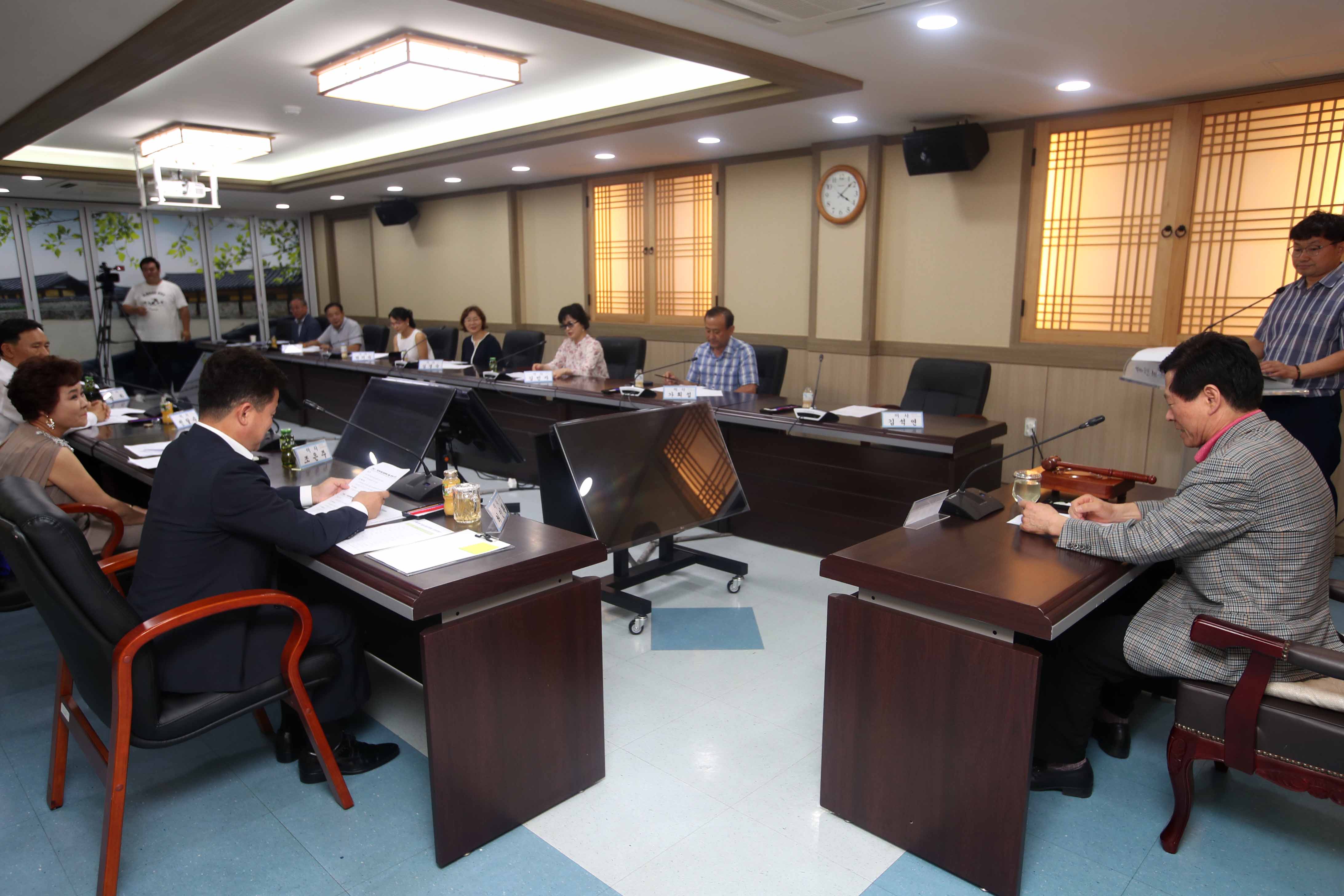 20180724_제12회_(재)동구꿈드림장학회_이사회2.jpg 이미지