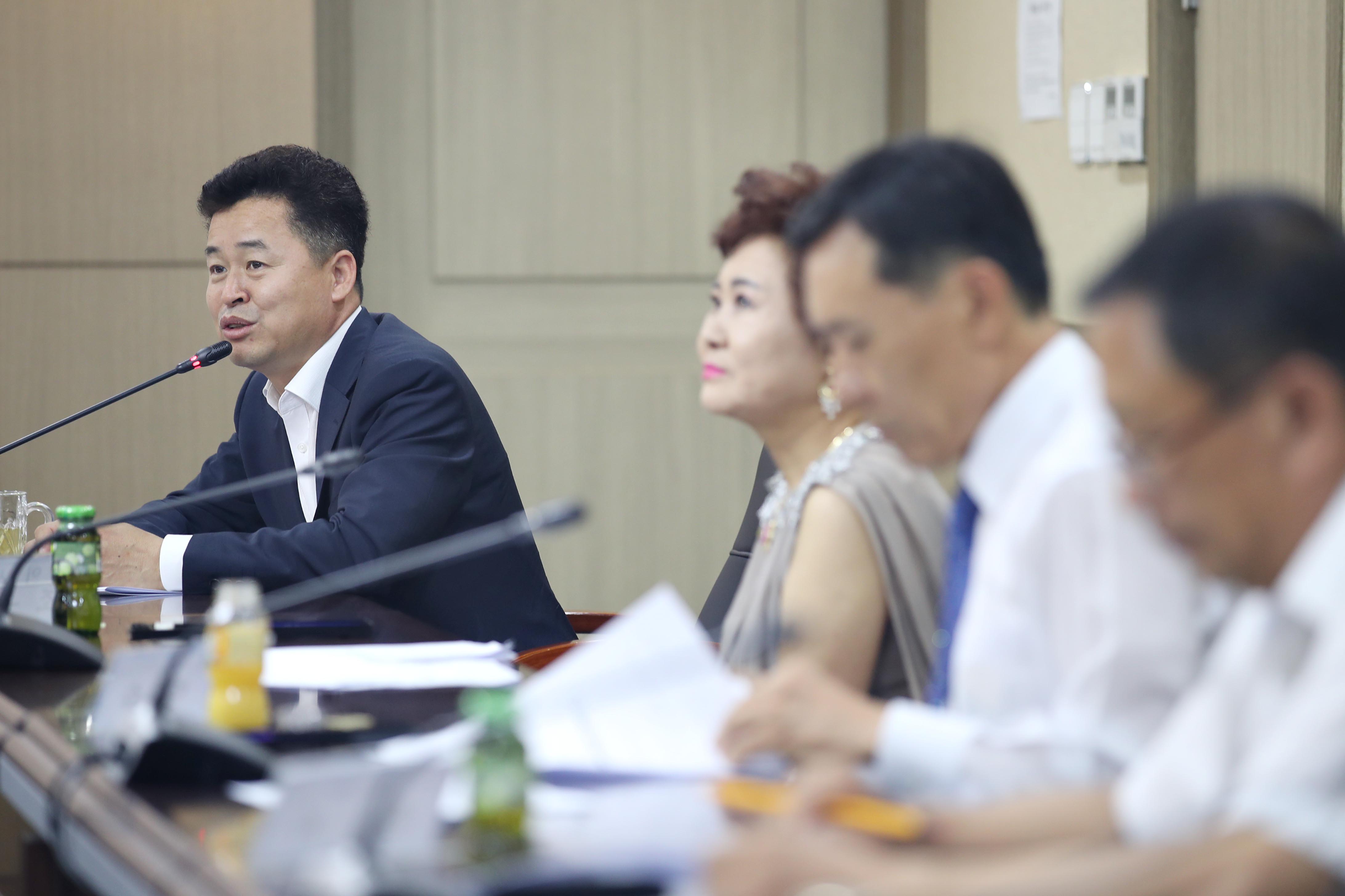 20180724_제12회_(재)동구꿈드림장학회_이사회4.jpg 이미지