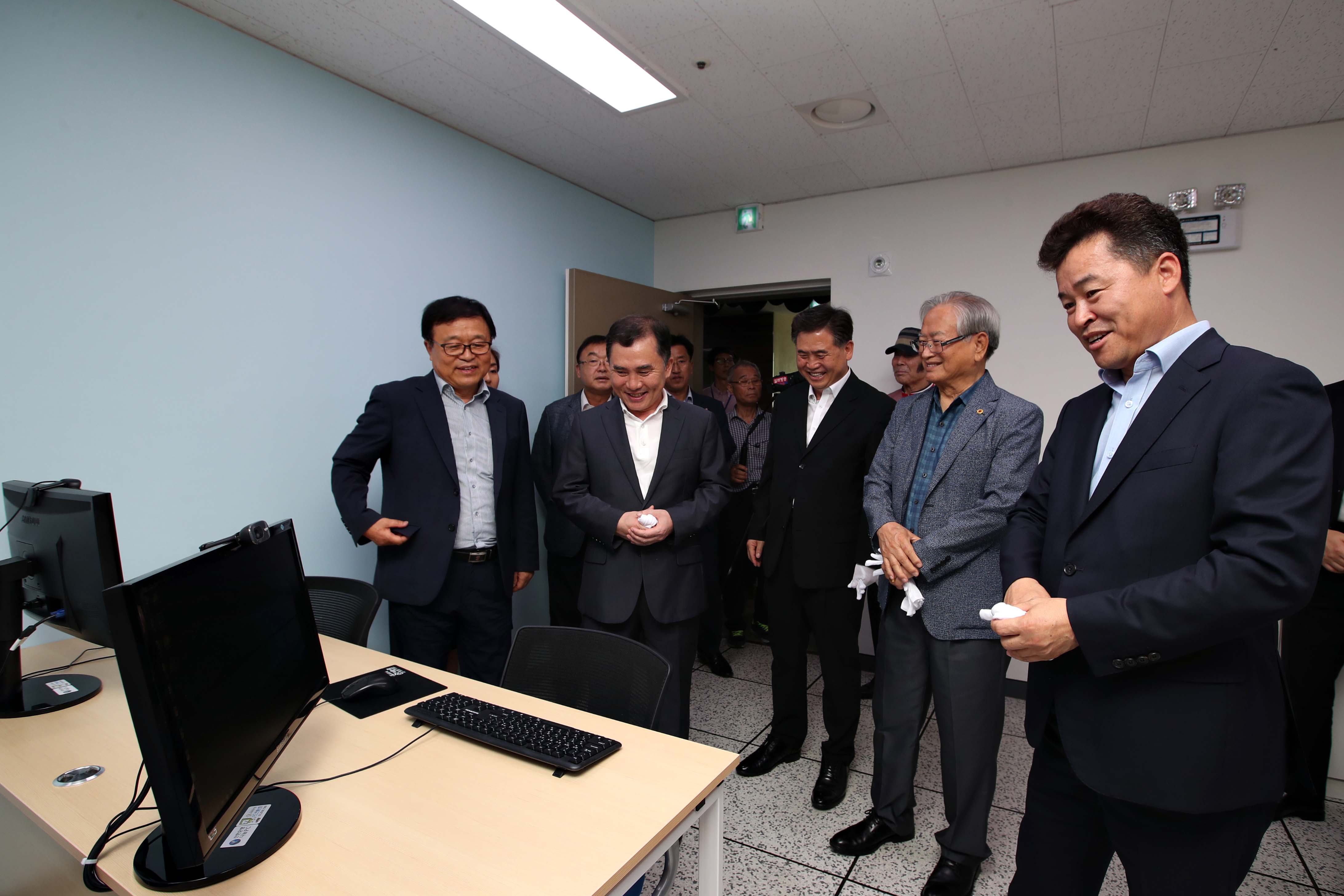 20180821_동구노인복지관_신한더드림사랑방_개소식4.jpg 이미지