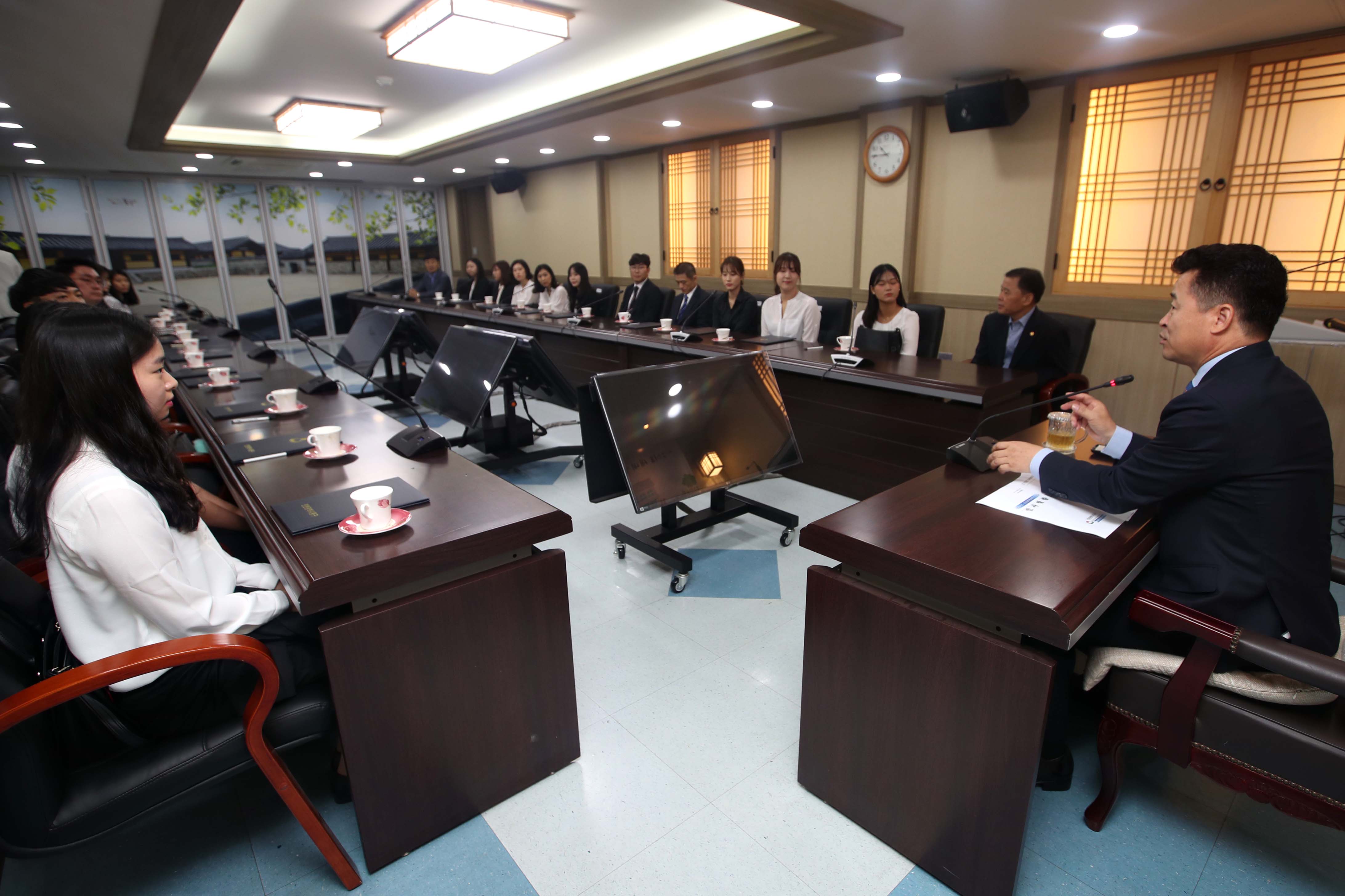 20180903_임용장_수여식___신규공무원_간담회8.jpg 이미지