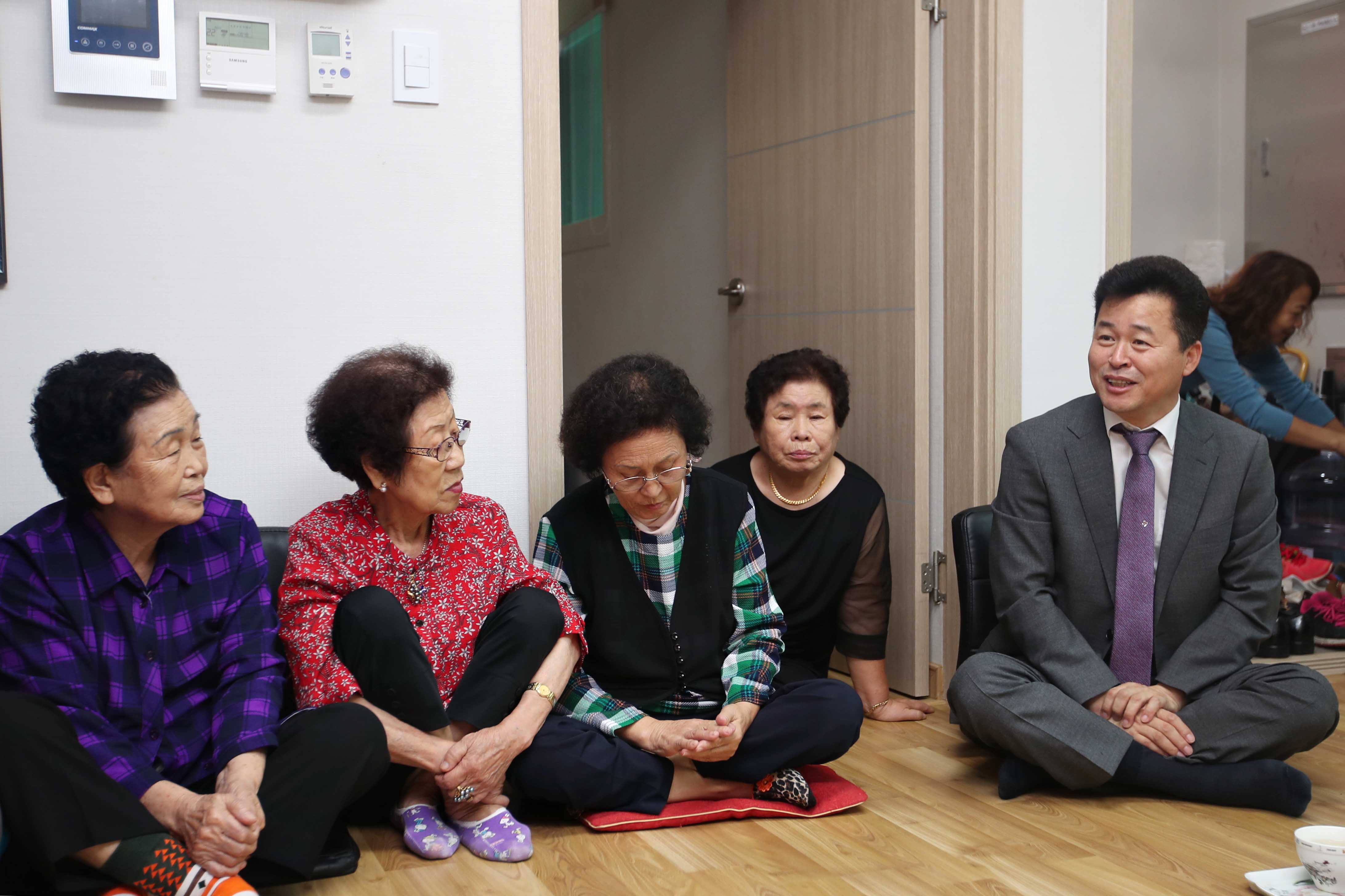 20180920_추석맞이_경로당_방문15.jpg 이미지