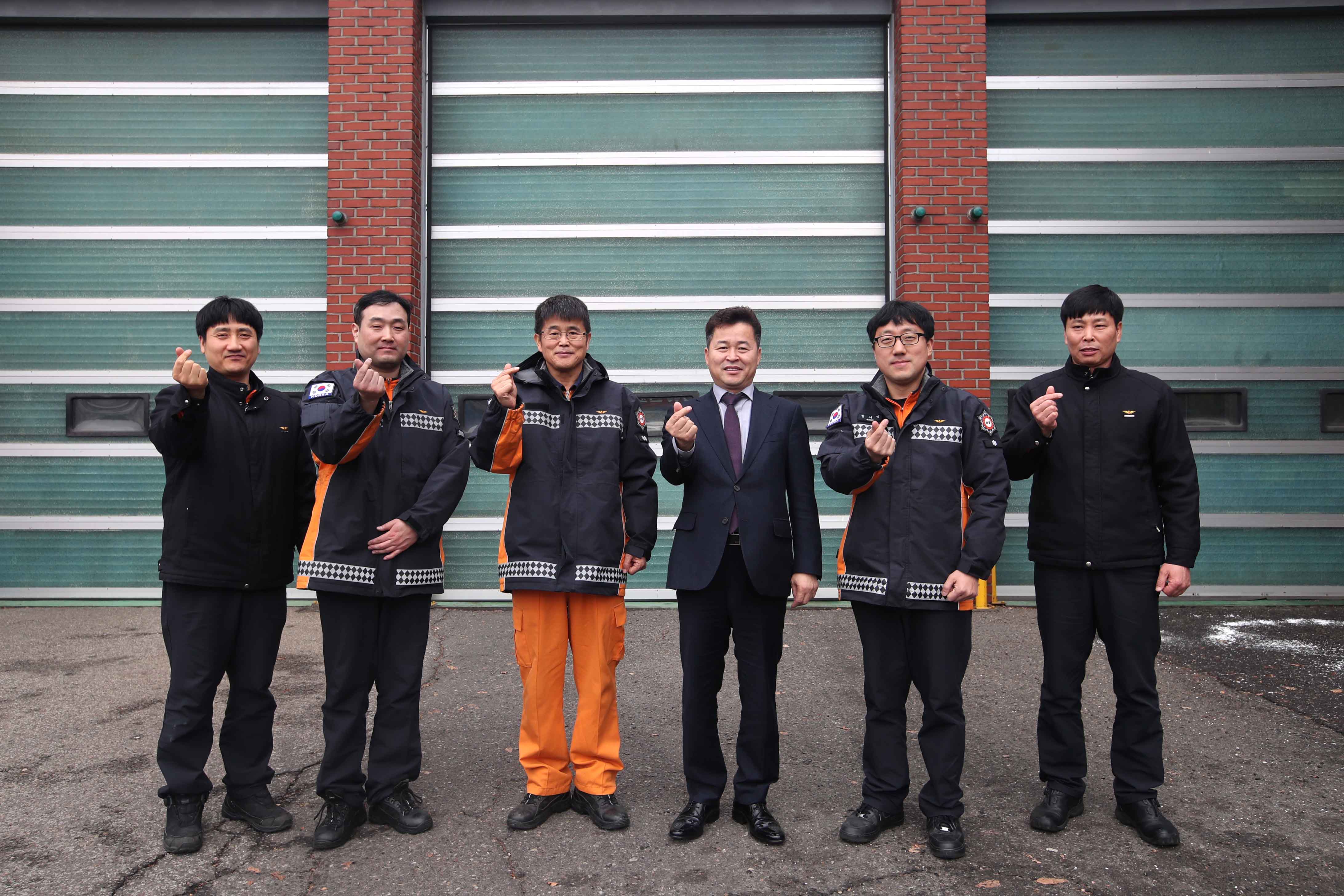 20190110_송현119안전센터_방문_격려2.jpg 이미지