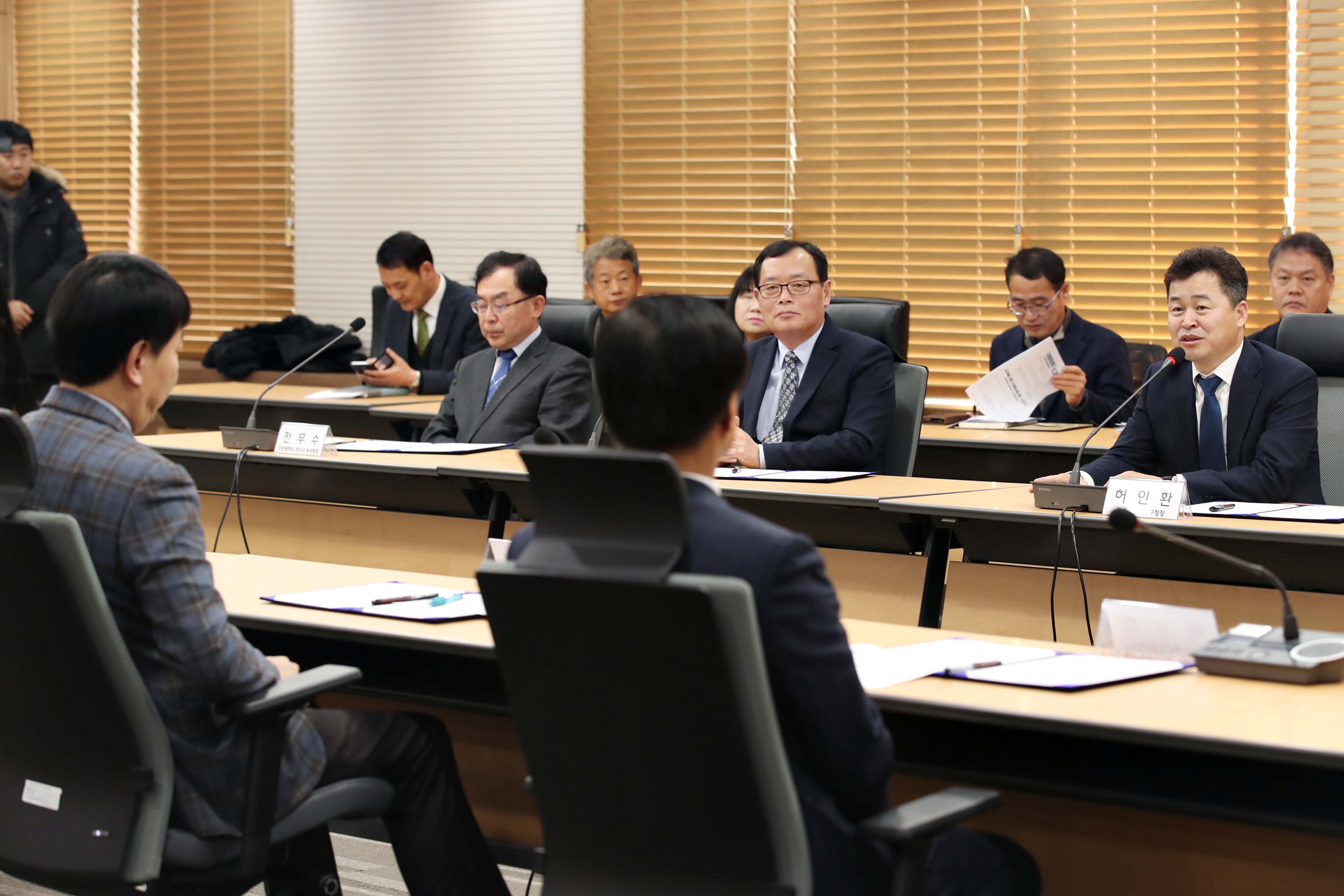 20190116_지역문화_발전_및_사회적경제_활성화를_위한_공동협력_협약_체결식4.jpg 이미지