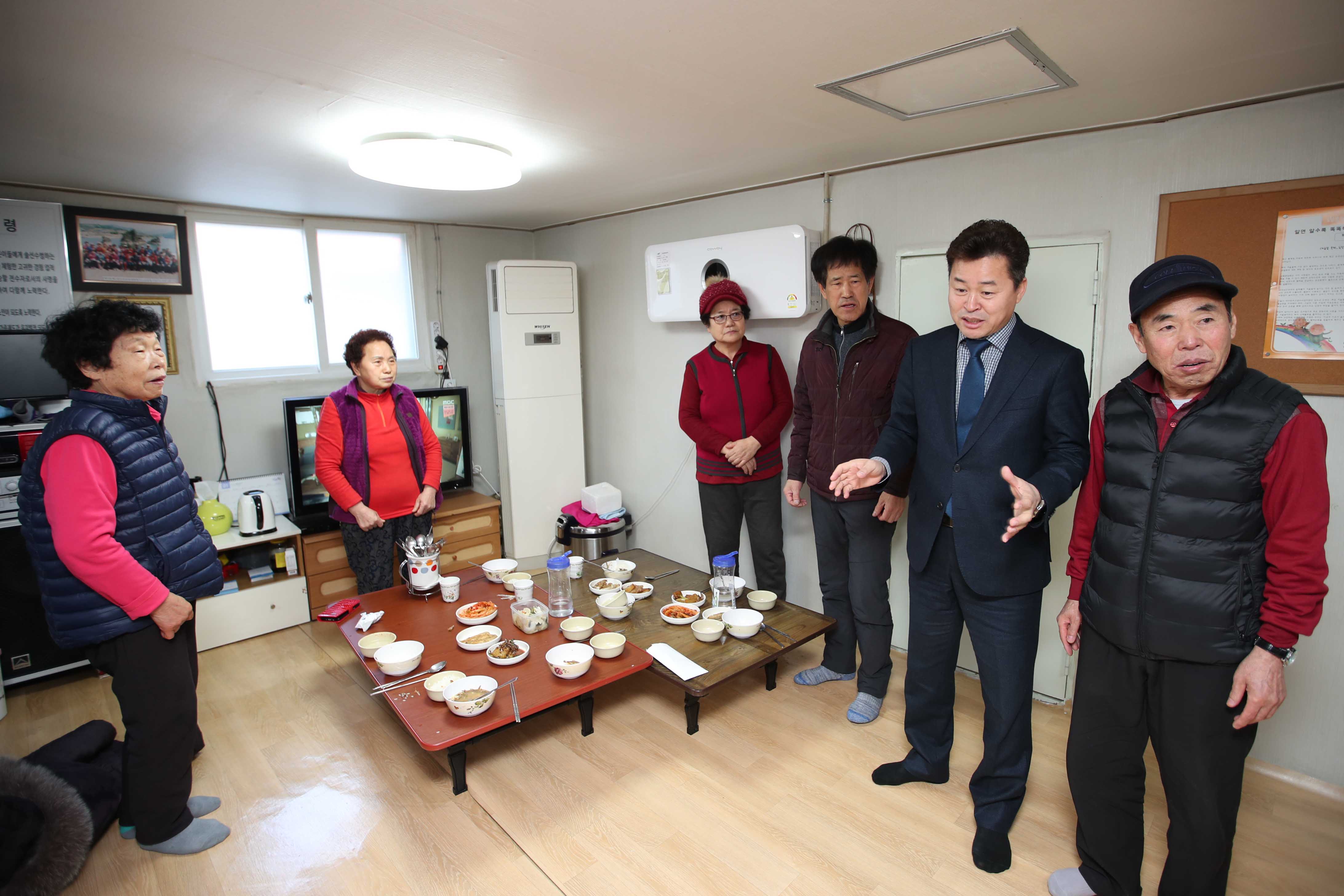 20190125_송림6동_불우이웃_및_경로당_물품_전달7.jpg 이미지