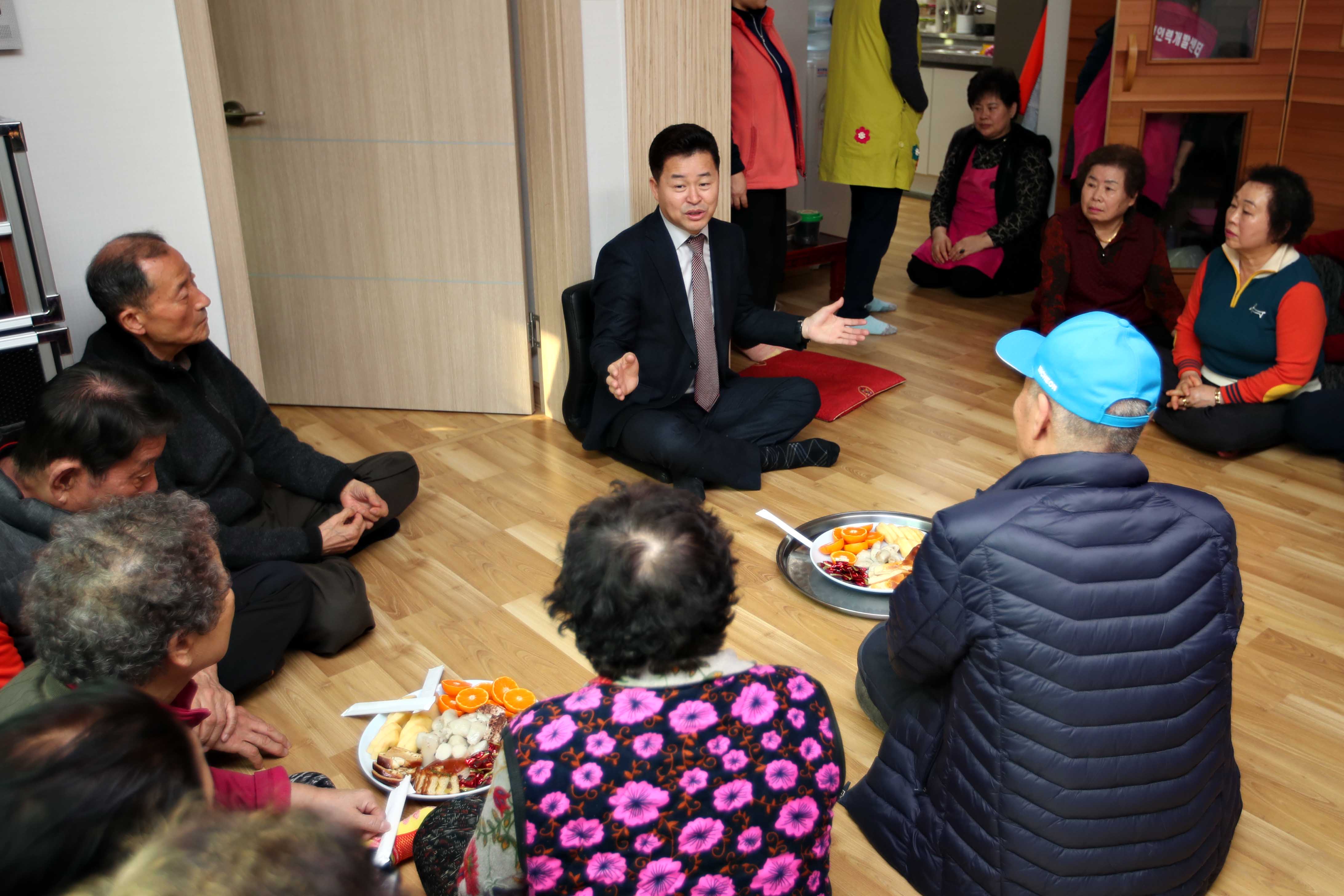 20190130_설맞이_경로당_방문_2일차5.jpg 이미지