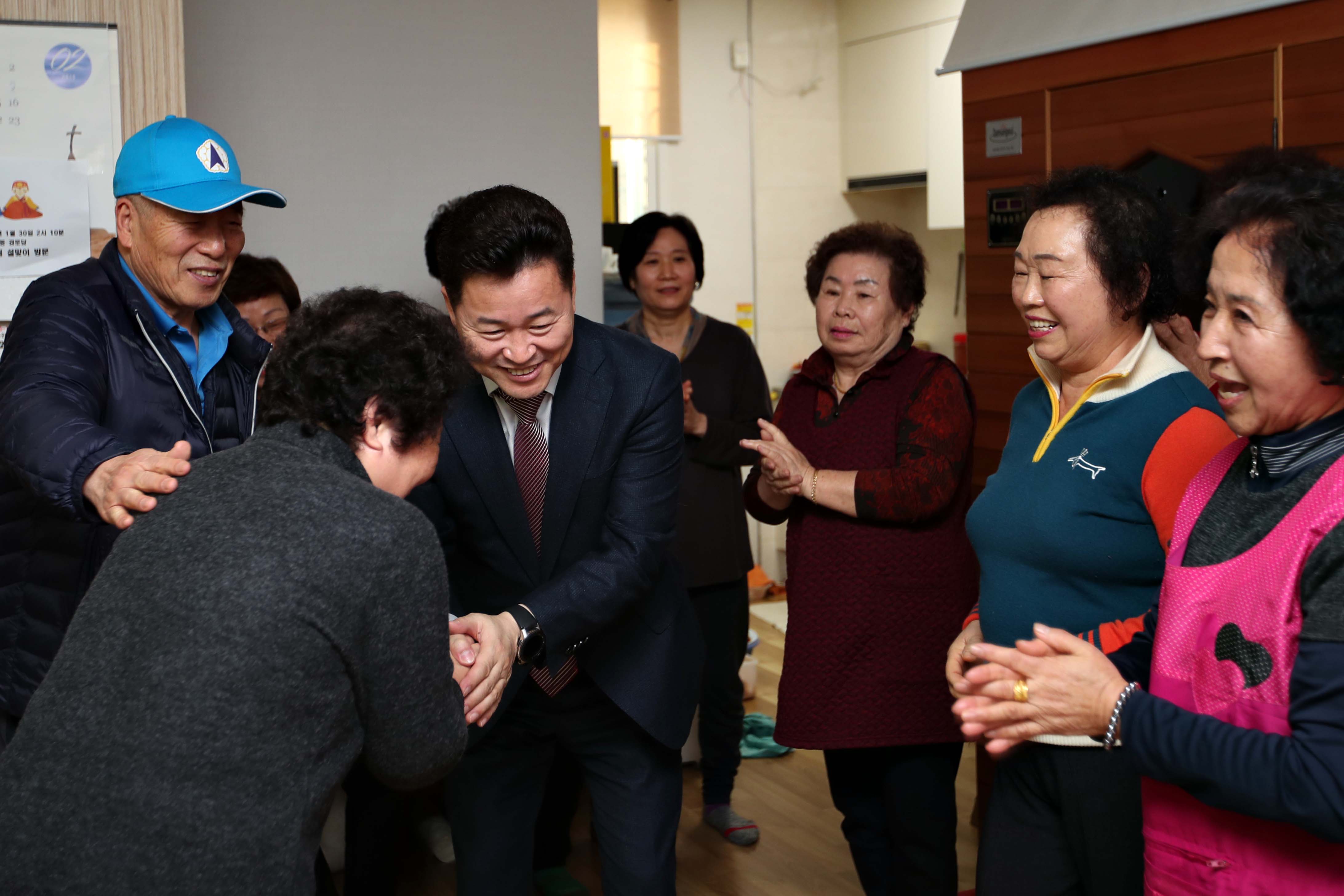 20190130_설맞이_경로당_방문_2일차8.jpg 이미지
