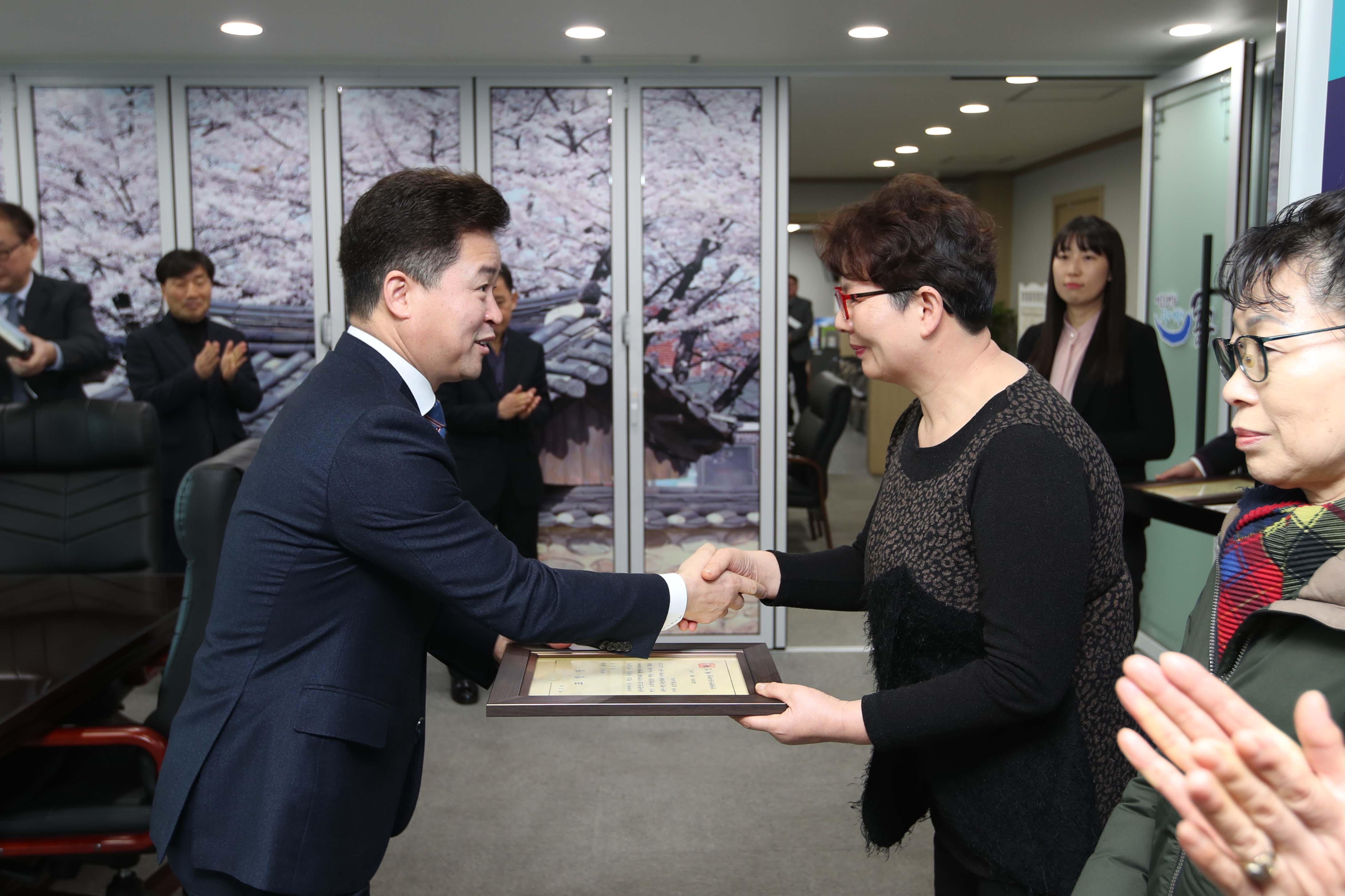 20190211_표창장_수여식6.jpg 이미지