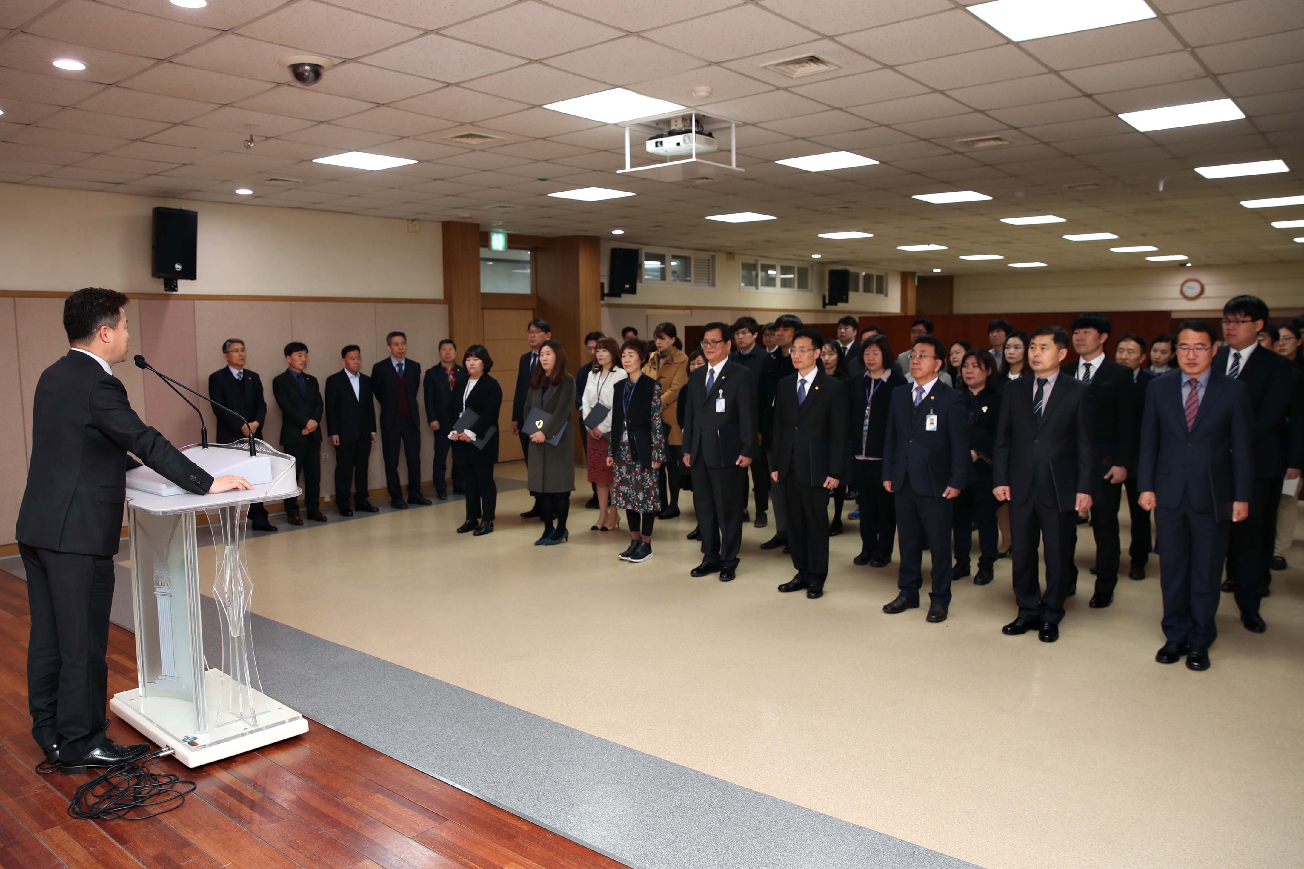 20190304_임용장_수여식1.jpg 이미지