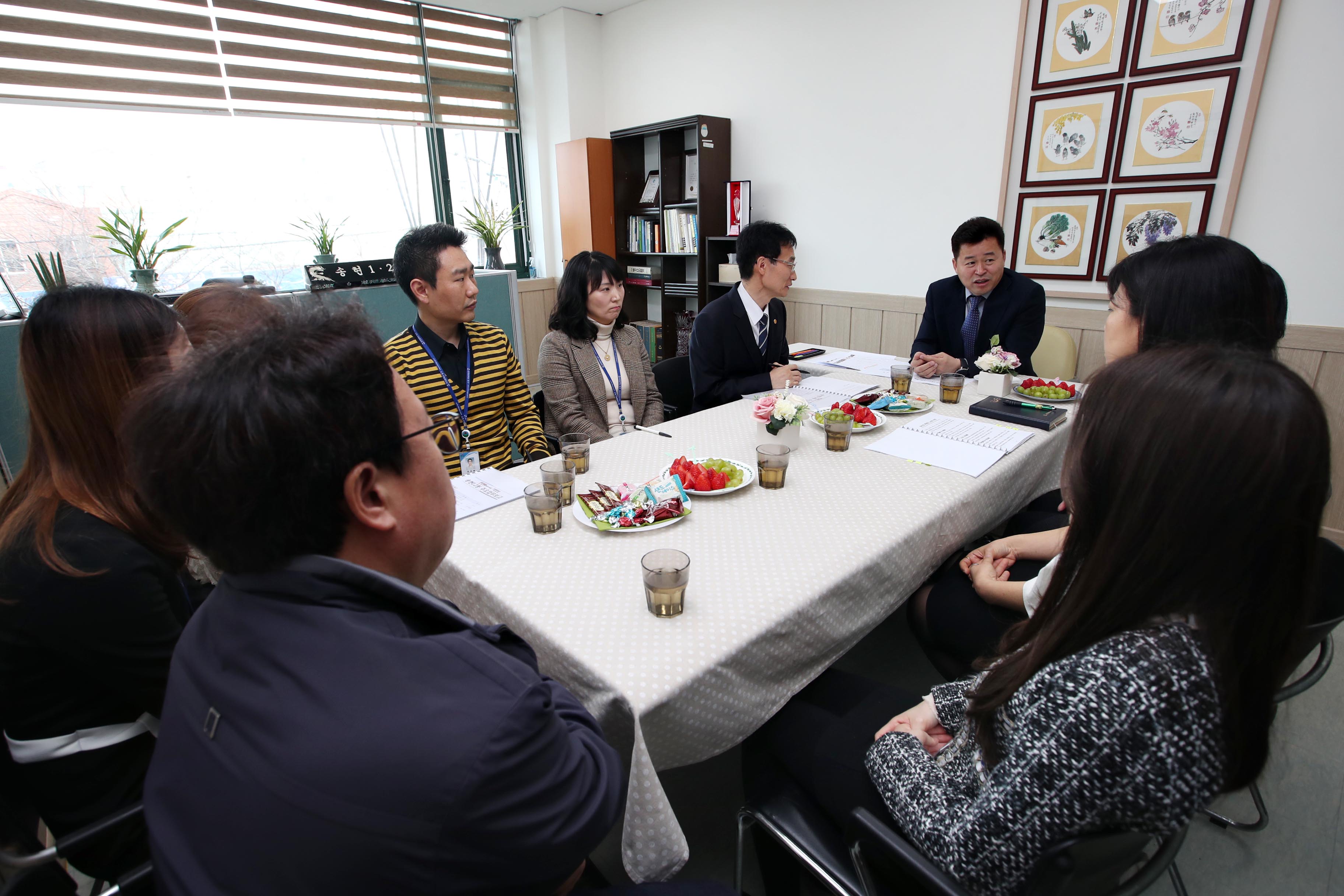 20190321_송현12동_현장톡톡_구청장실7.jpg 이미지