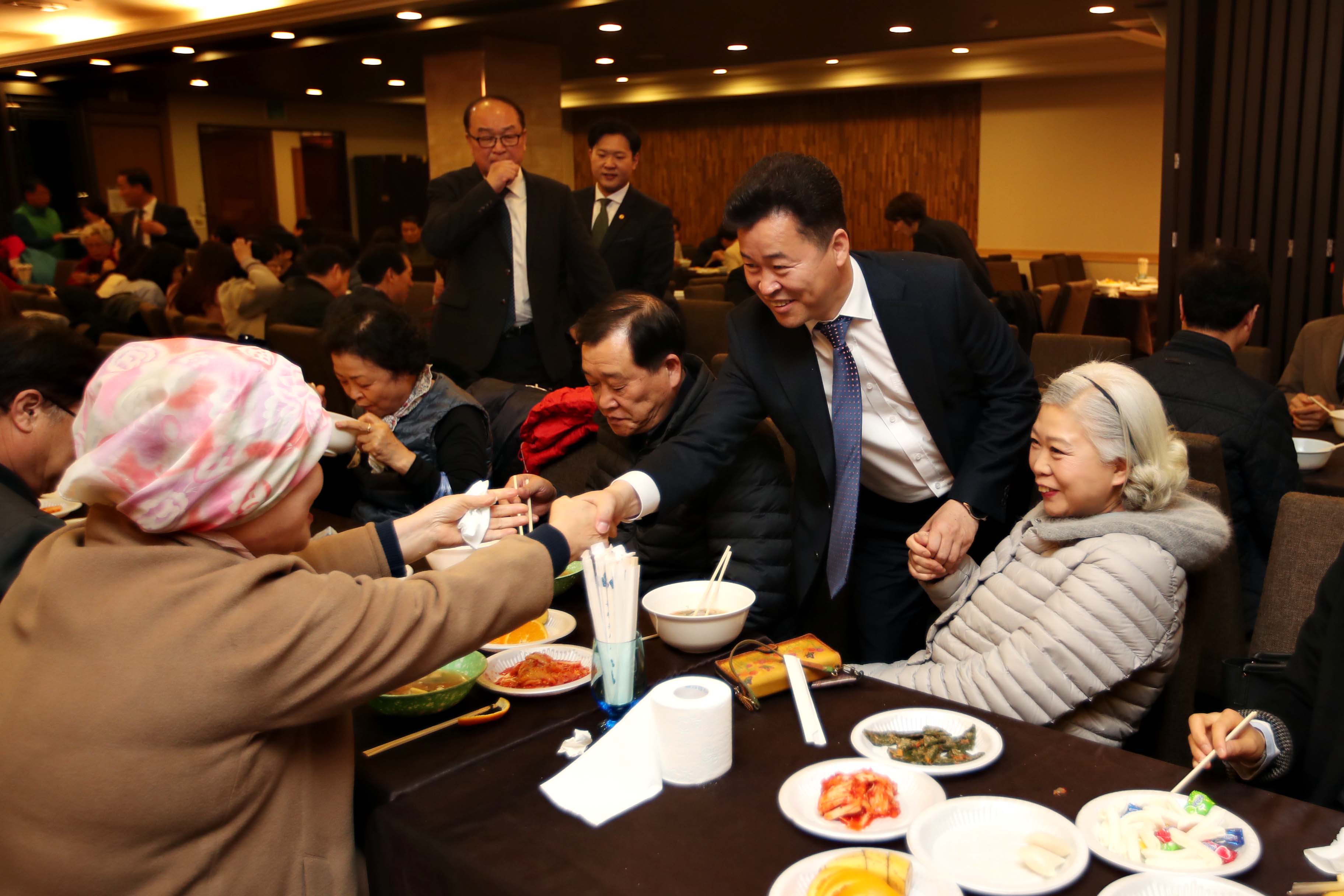 20190322_동구_새마을회_사랑의_바자회7.jpg 이미지
