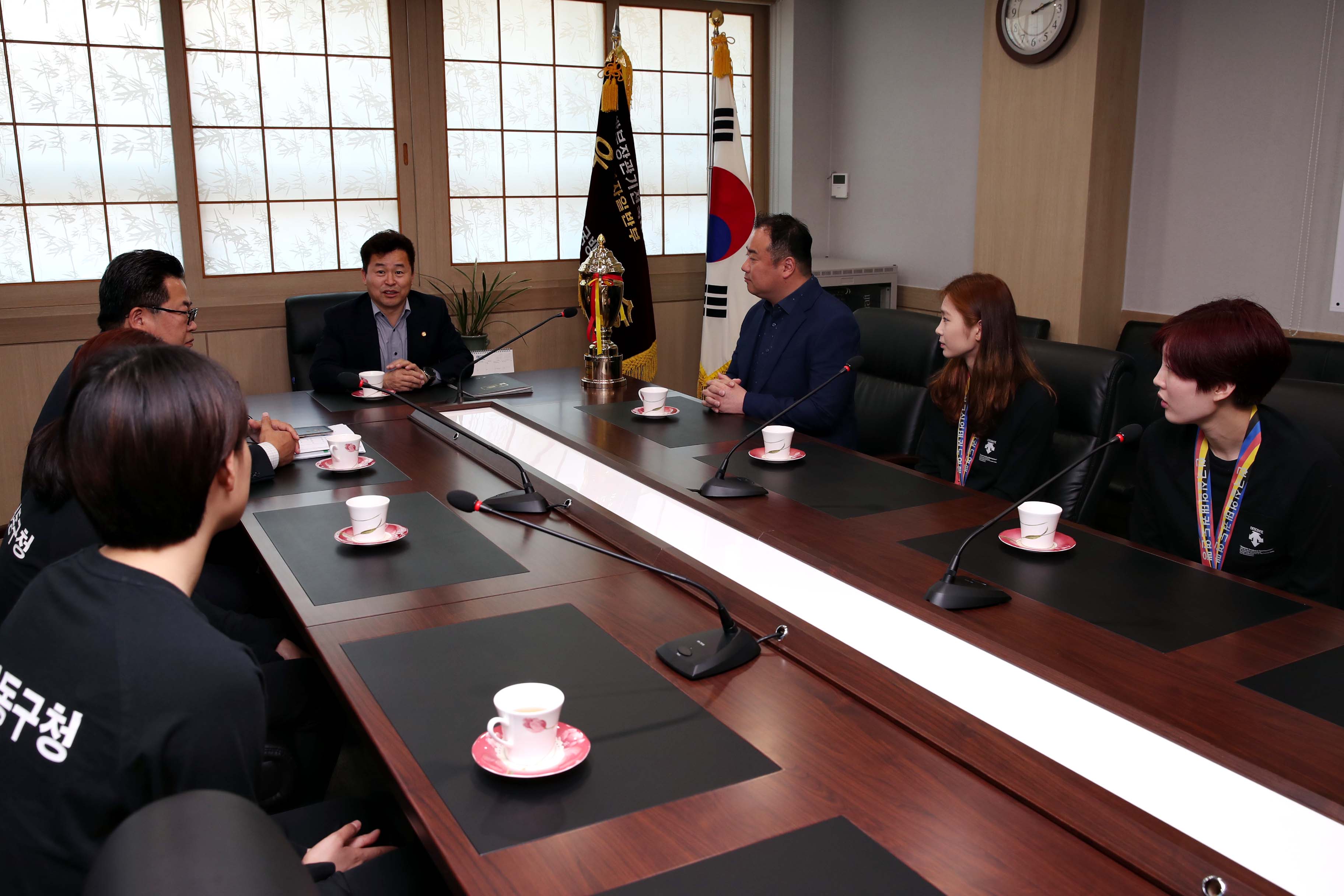20190408_제13회_한국실업태권도연맹회장기_대회_3인조_지명전_우승3.jpg 이미지