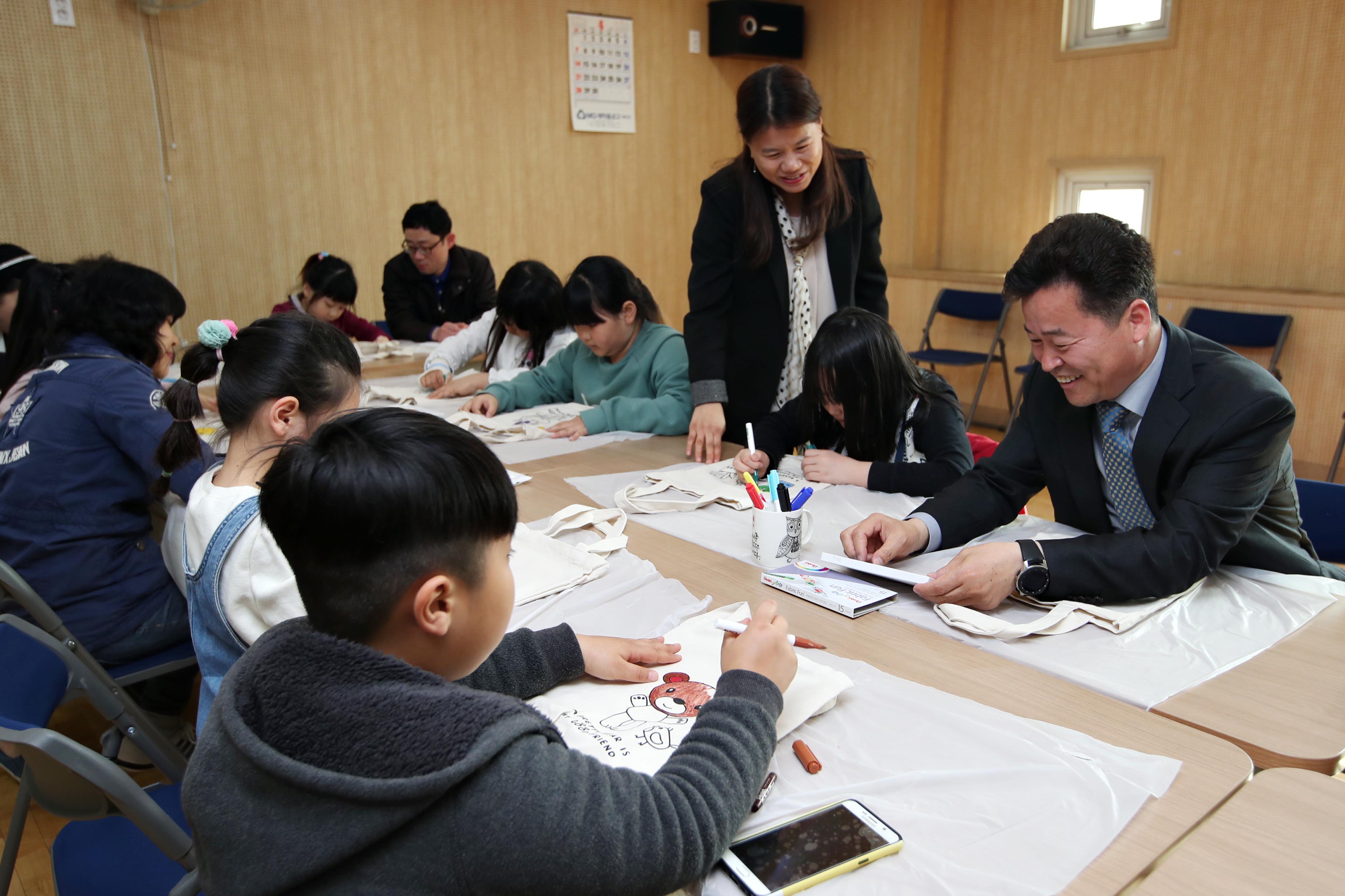 20190411_만석동_현장톡톡_구청장실7.jpg 이미지