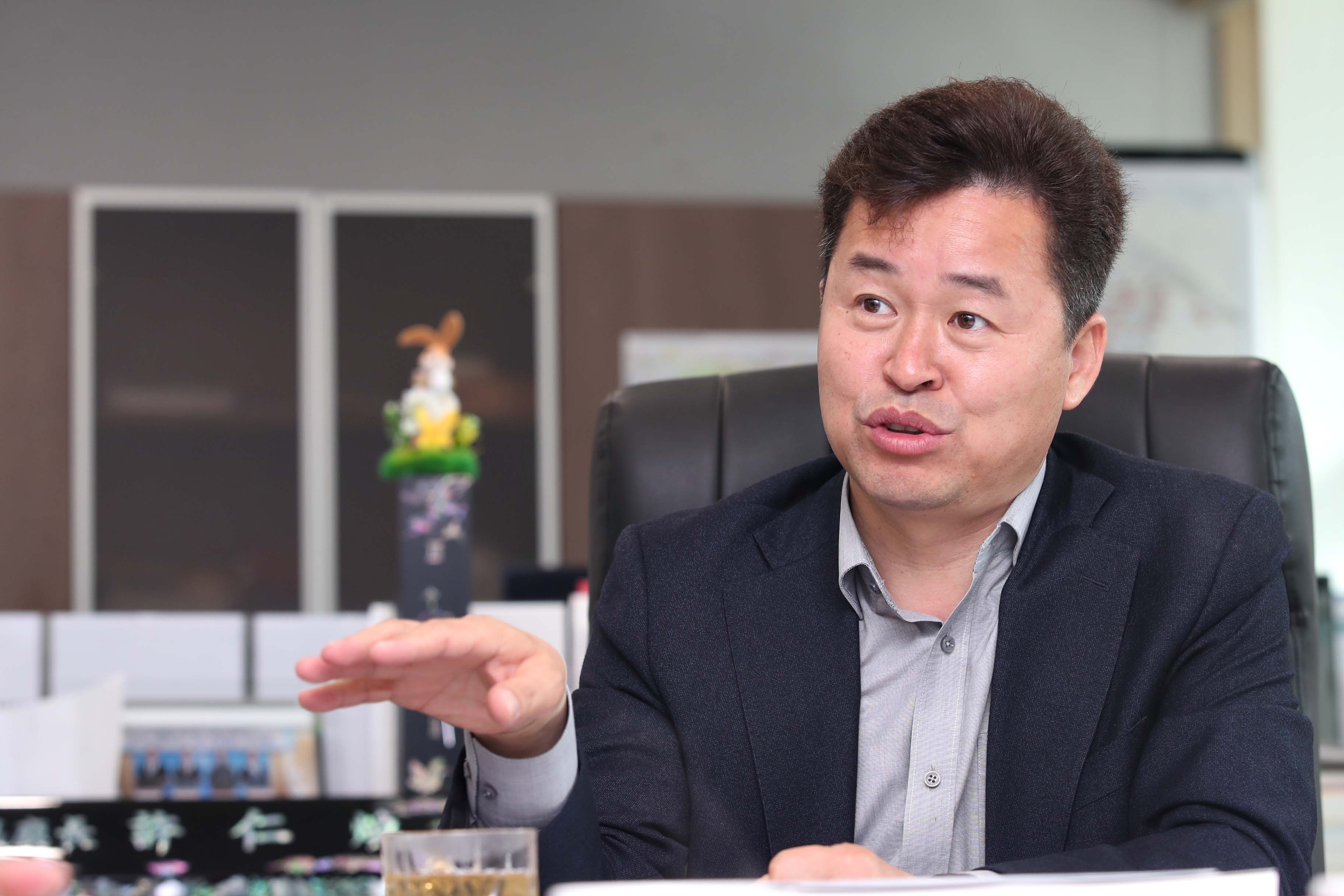 20190416_한국경제신문_인터뷰4.jpg 이미지