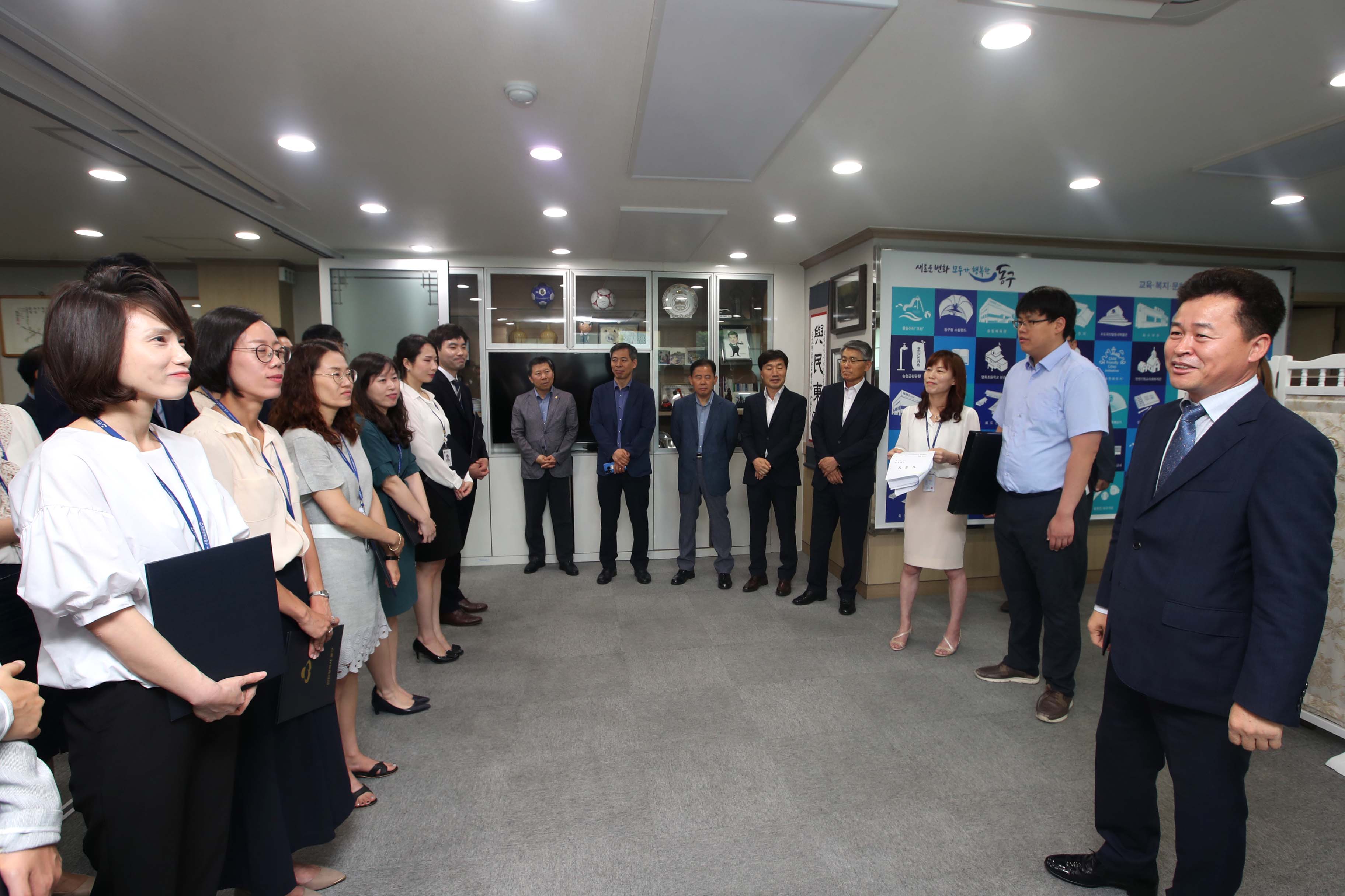 20190701_임용장_수여식4.jpg 이미지