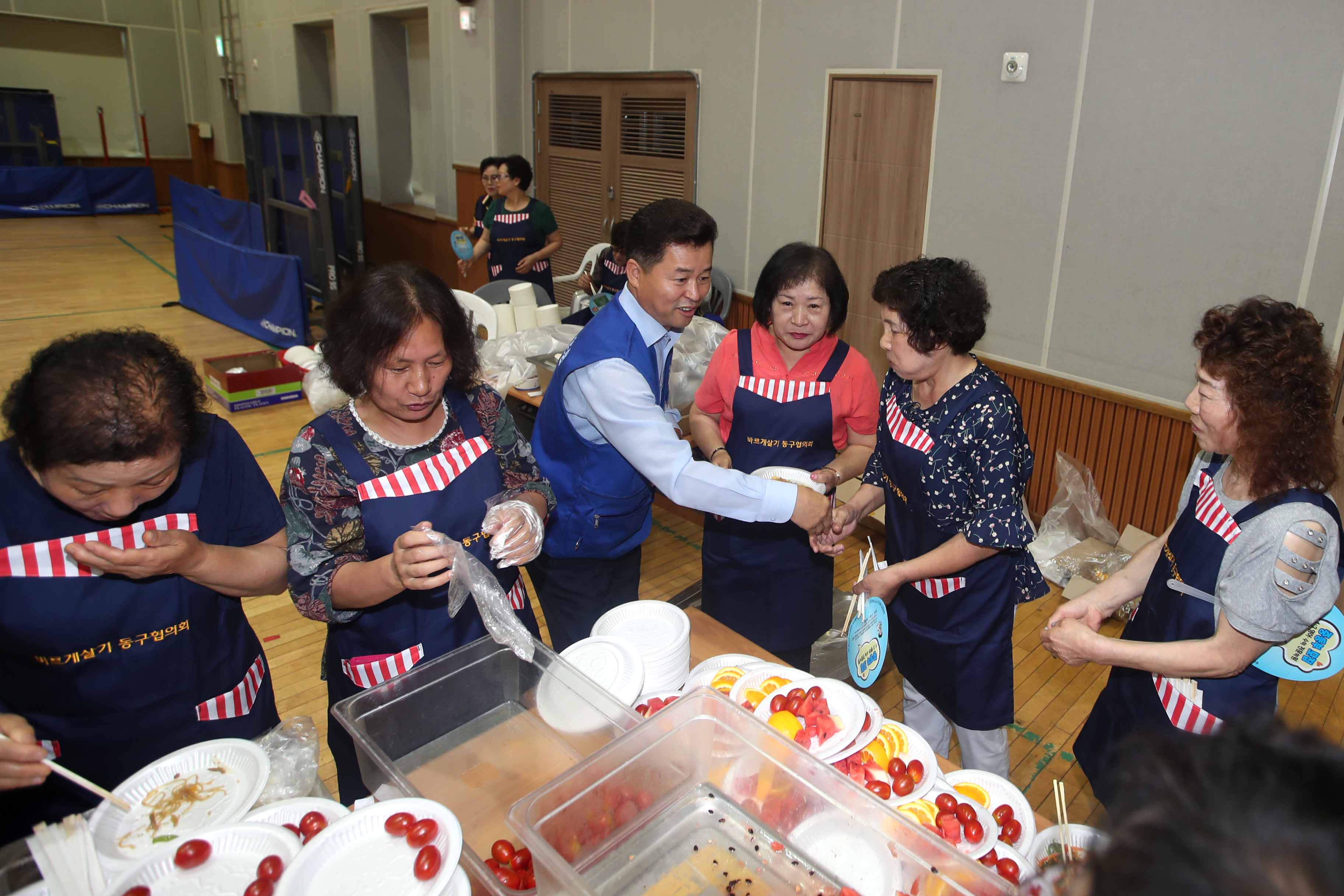 20190717_바르게살기운동_동구협의회_사랑의_무료급식8.jpg 이미지