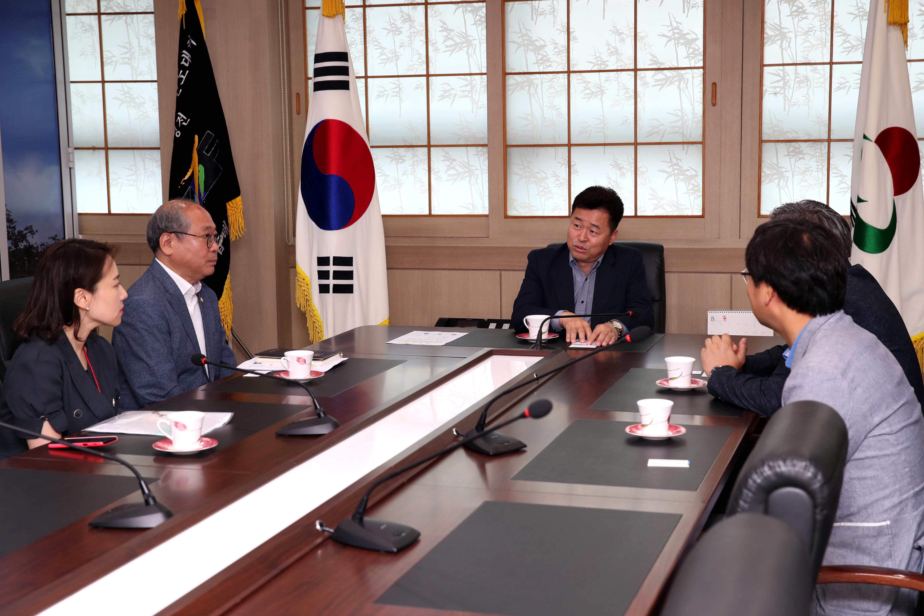 20190801_한국주택금융공사_기탁식4.jpg 이미지
