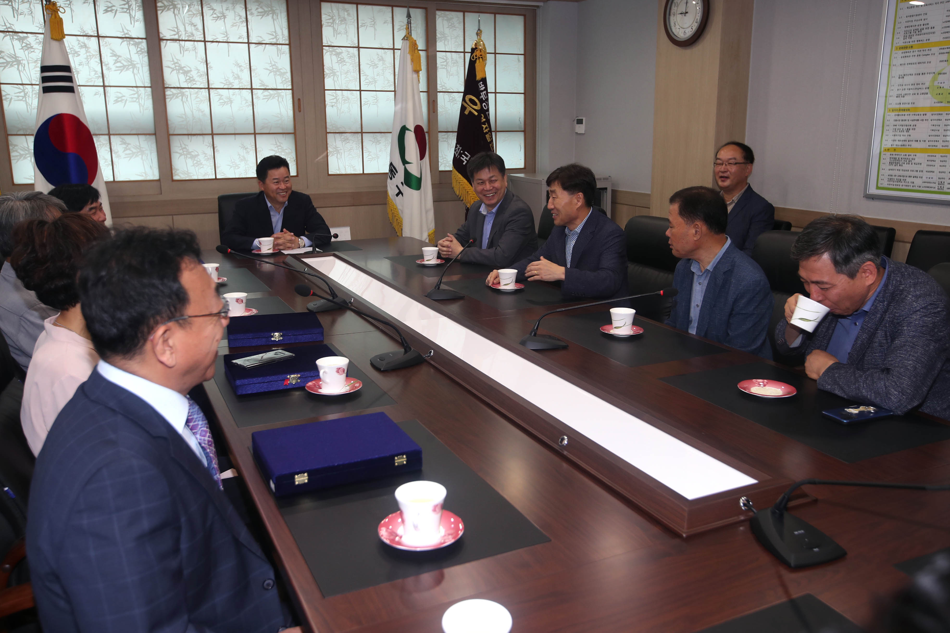 20190807_장기근속_봉사상11.jpg 이미지