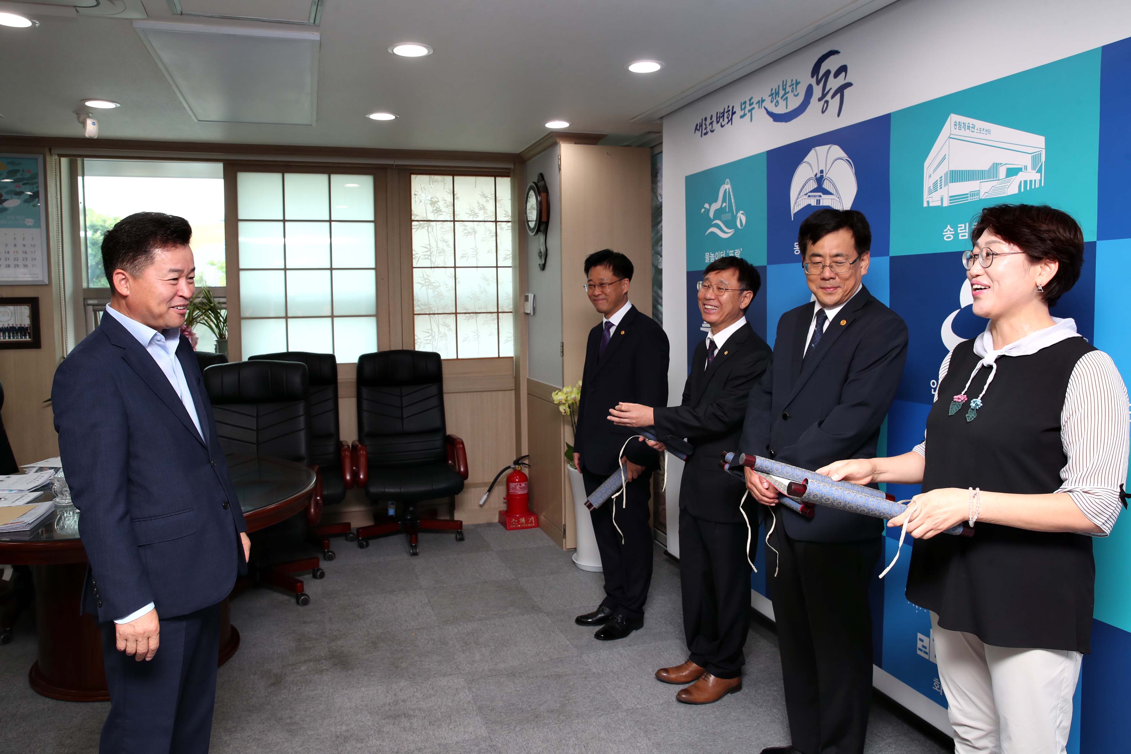 20190819_임용장_수여식6.jpg 이미지