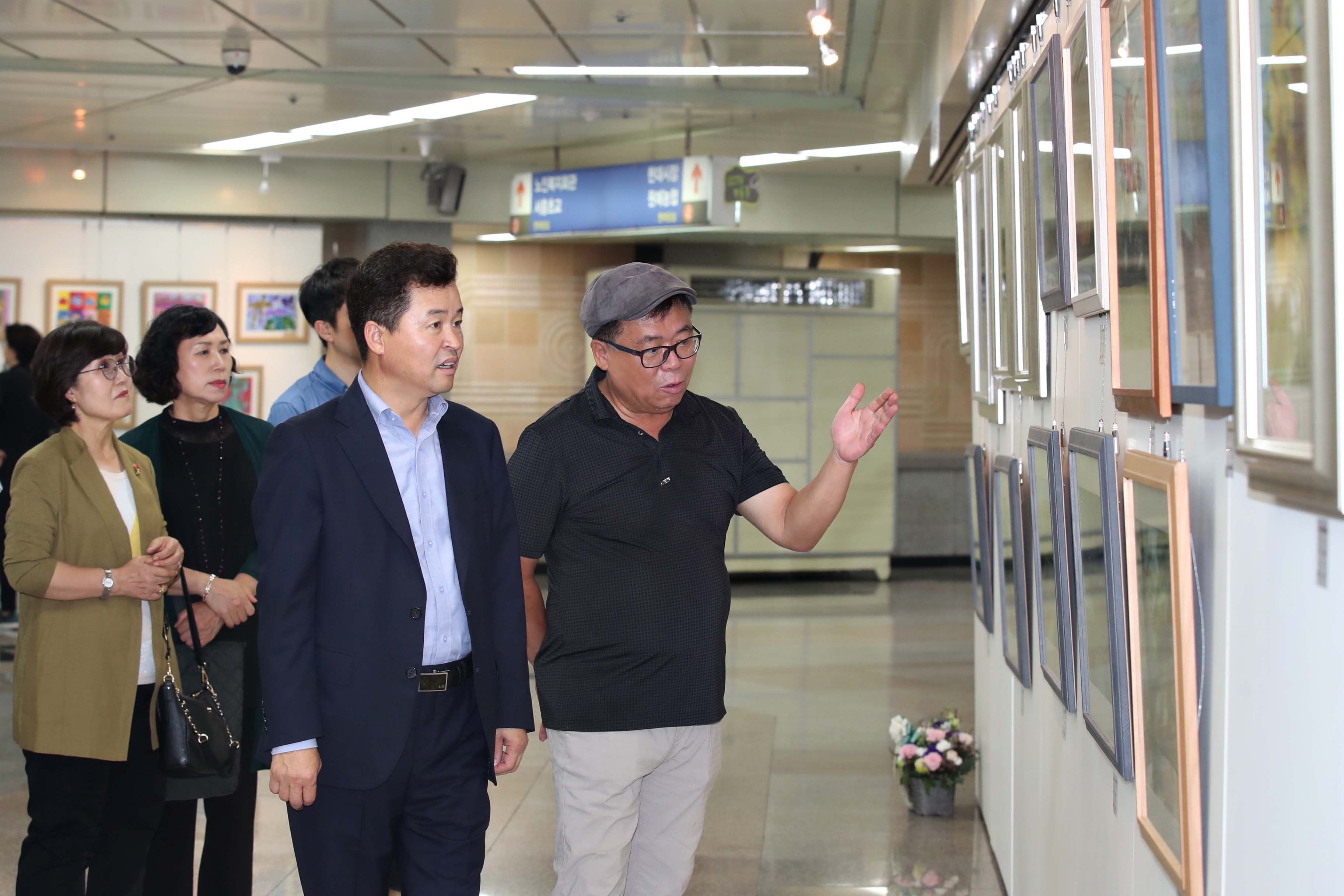 20190906_주민자치센터_수강생_작품_전시_관람14.jpg 이미지
