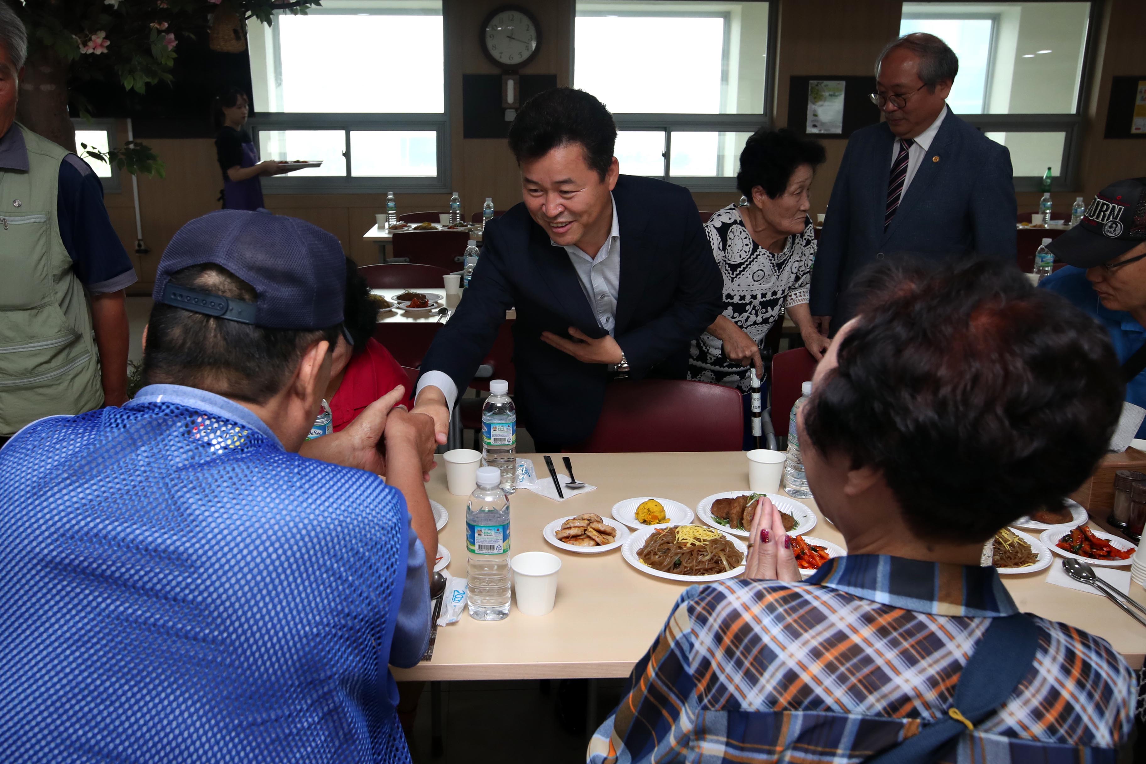 20190909_동국제강_추석맞이_이웃사랑나눔4.jpg 이미지