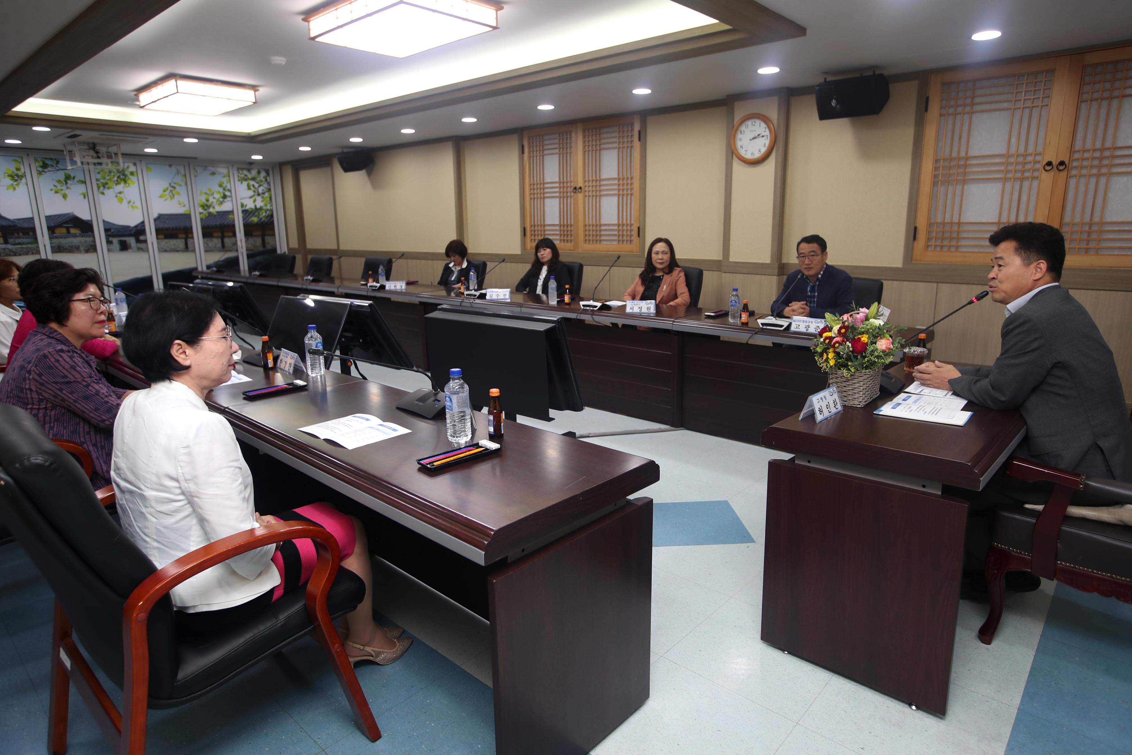 20190919_여성기업인_간담회5.jpg 이미지