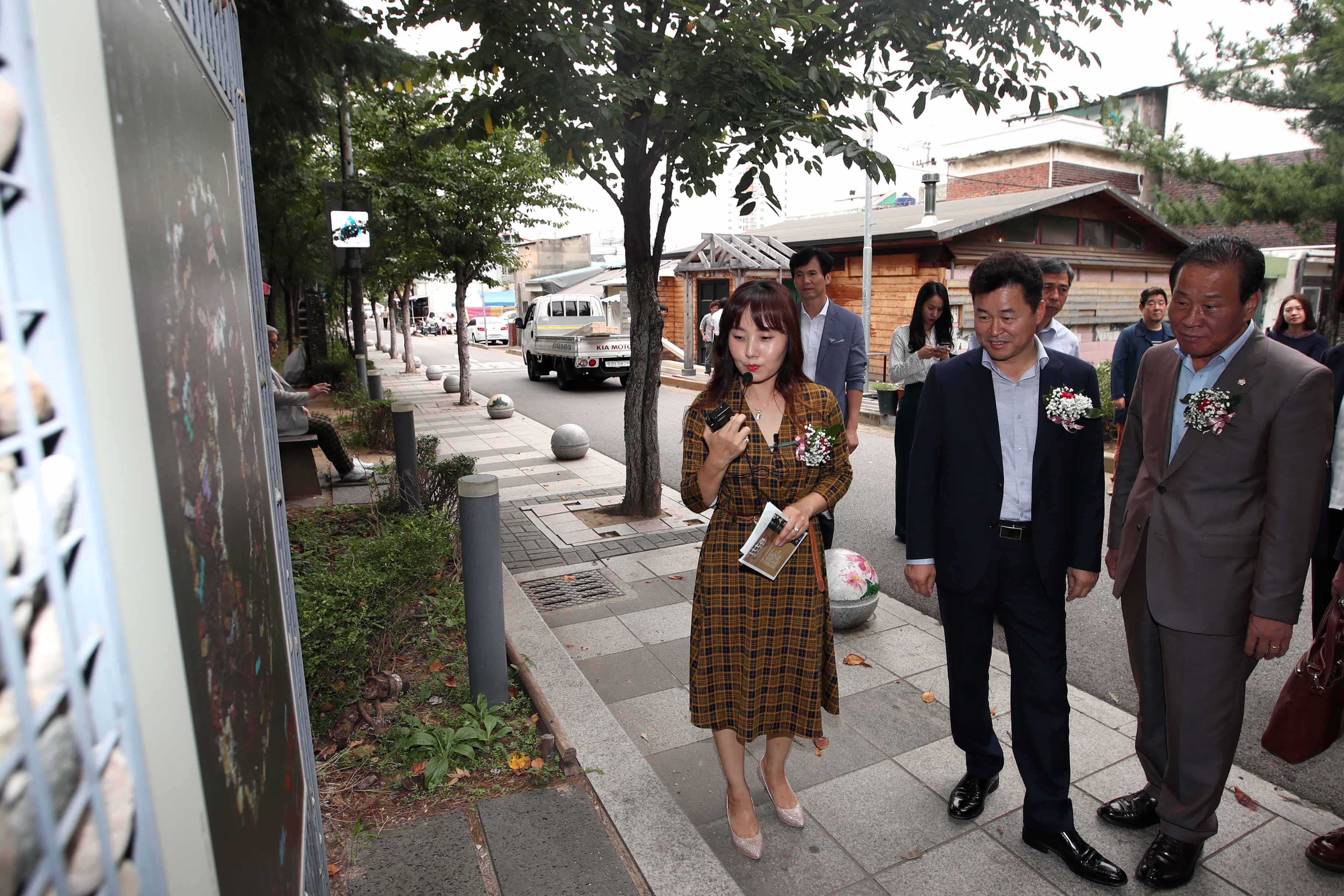 20190926_쇠뿔고개길_로드갤러리_오픈식1.jpg 이미지